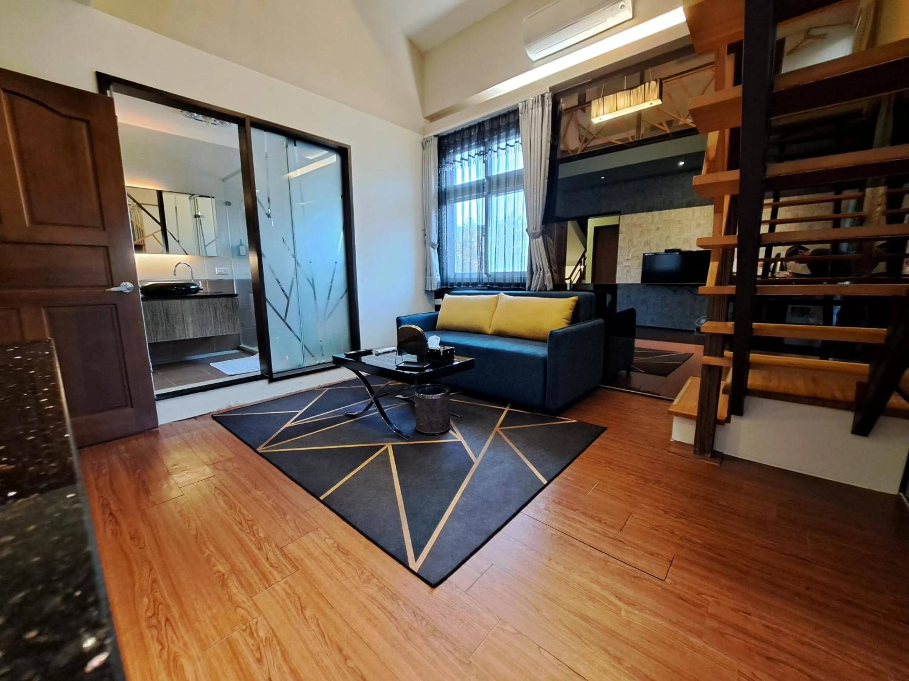 Photo of the whole room in The House of Water