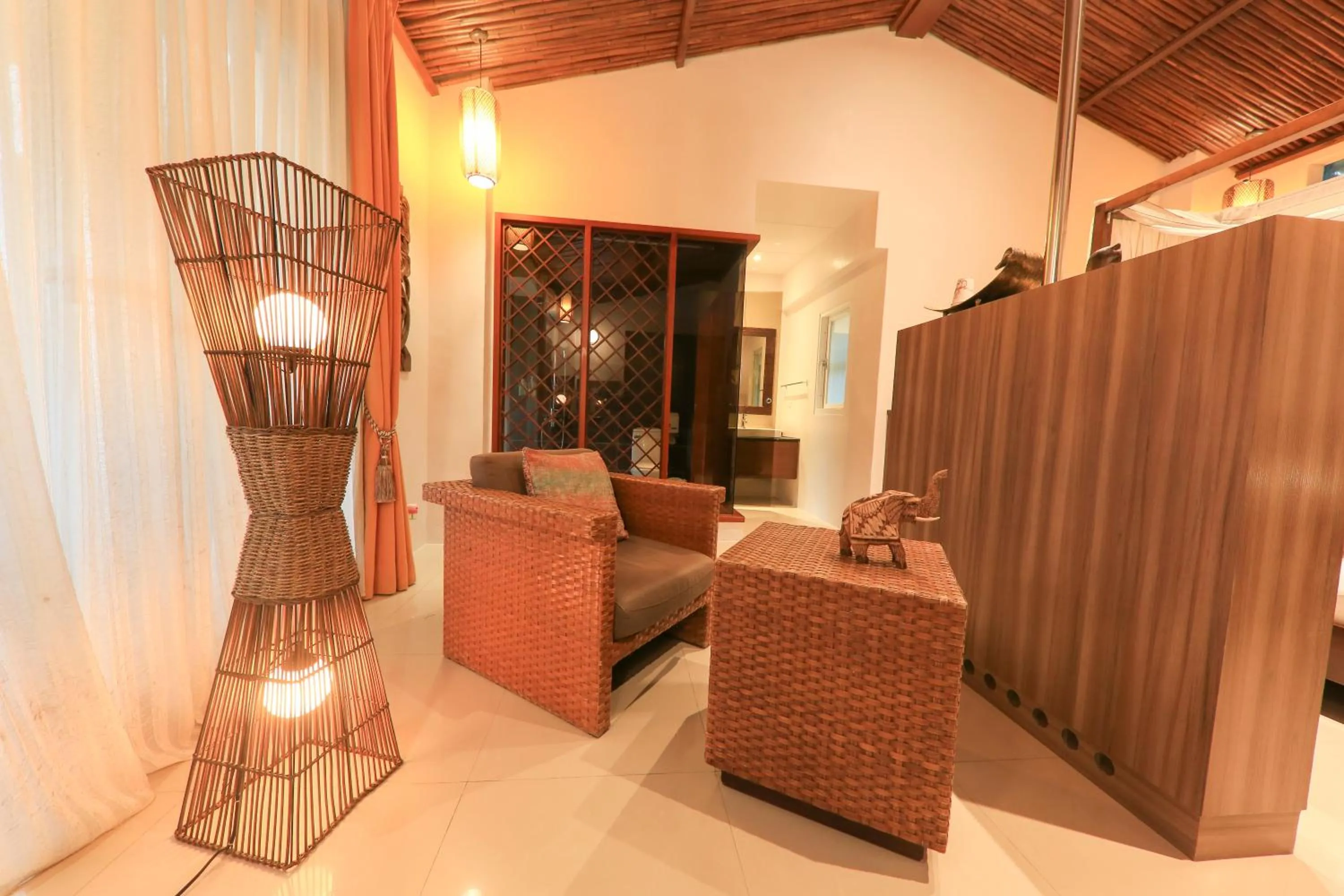 Photo of the whole room in The House of Water