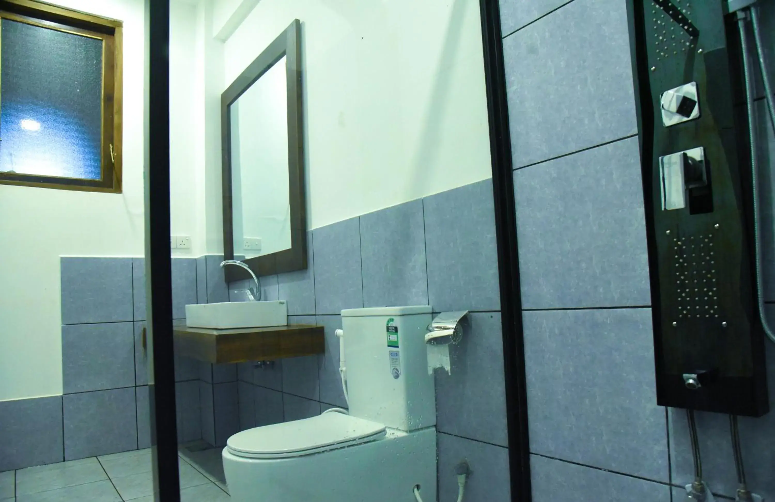 Family Room with Mountain View in Ella Dream Mount Family Room with Mountain View in Ella Dream Mount