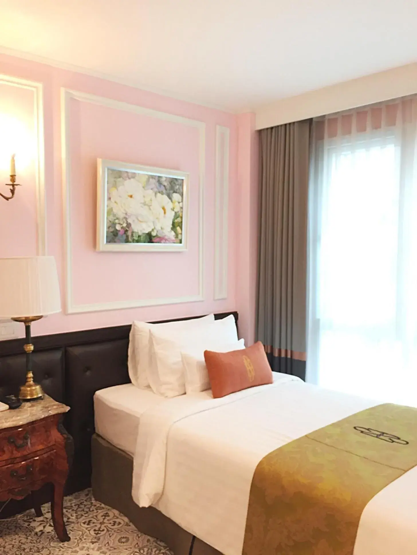 Single Room with Balcony in Sara's Hotel Single Room with Balcony in Sara's Hotel