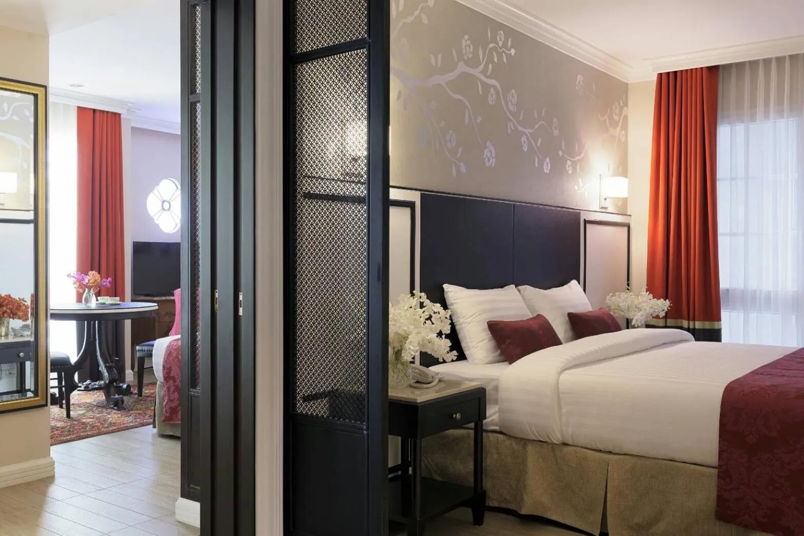 Photo of the whole room, Bed in Sara's Hotel