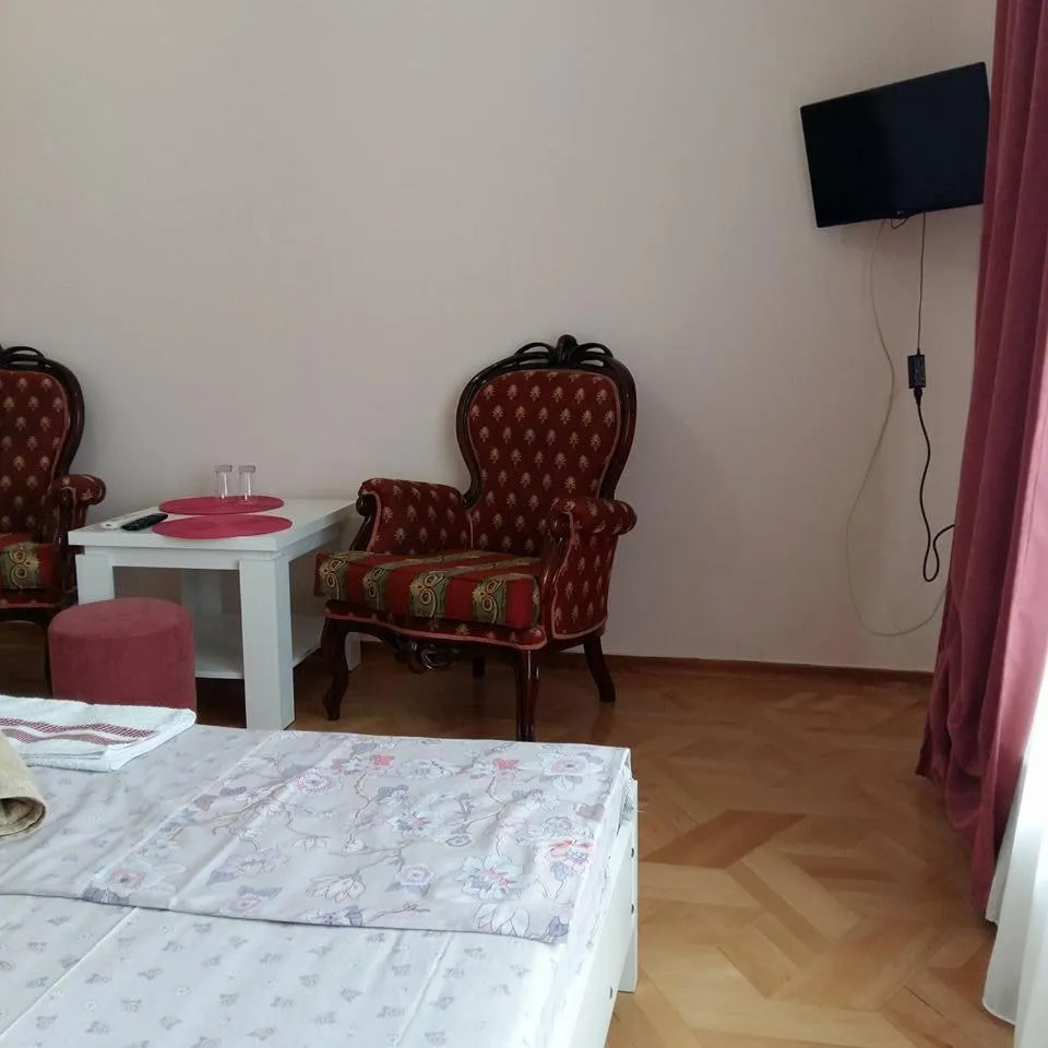 Bed in Hotel Renesans