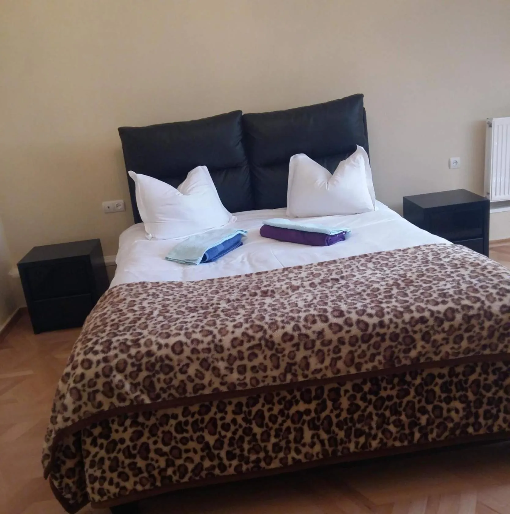 Bed in Hotel Renesans