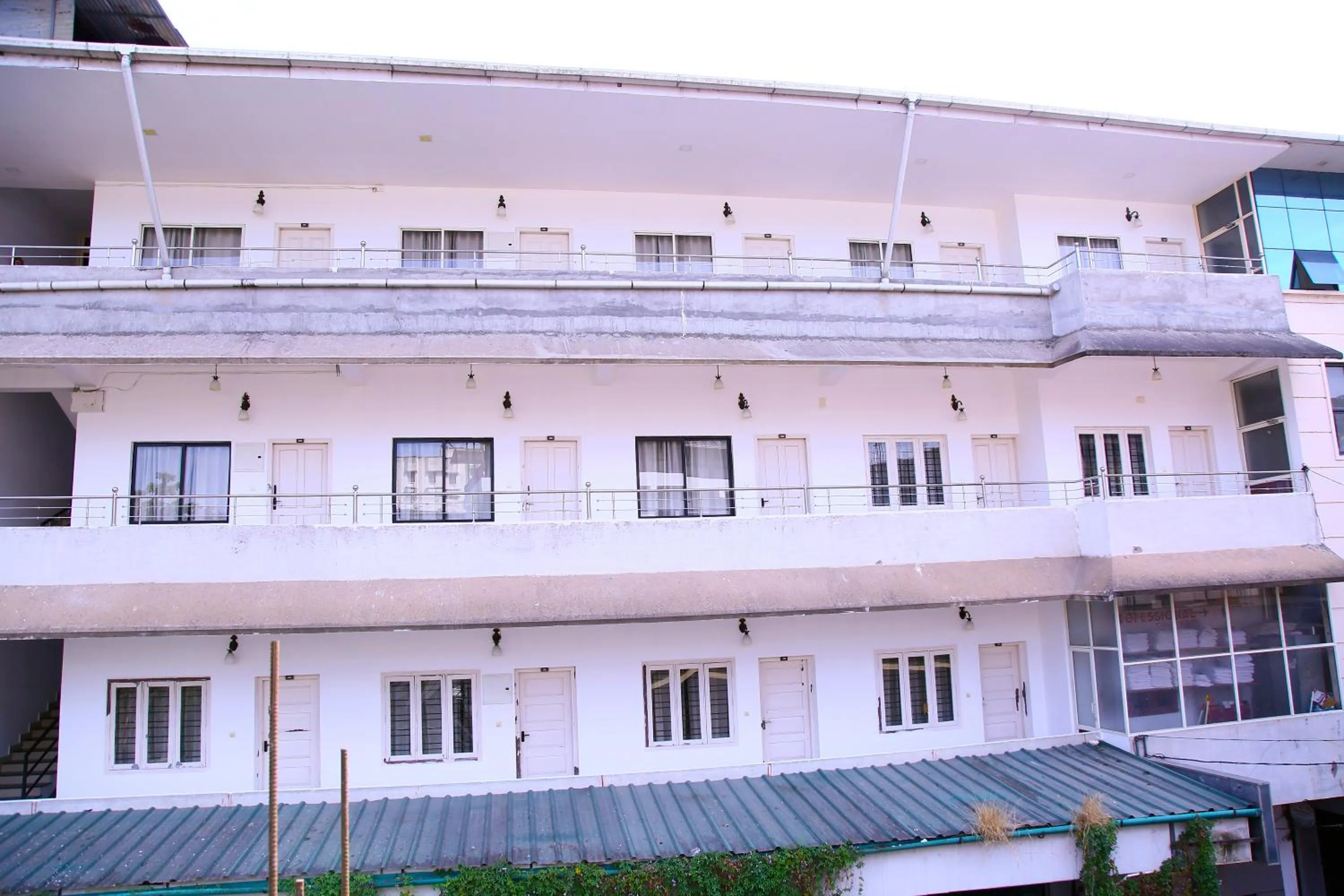 Property building in Highrange Plaza