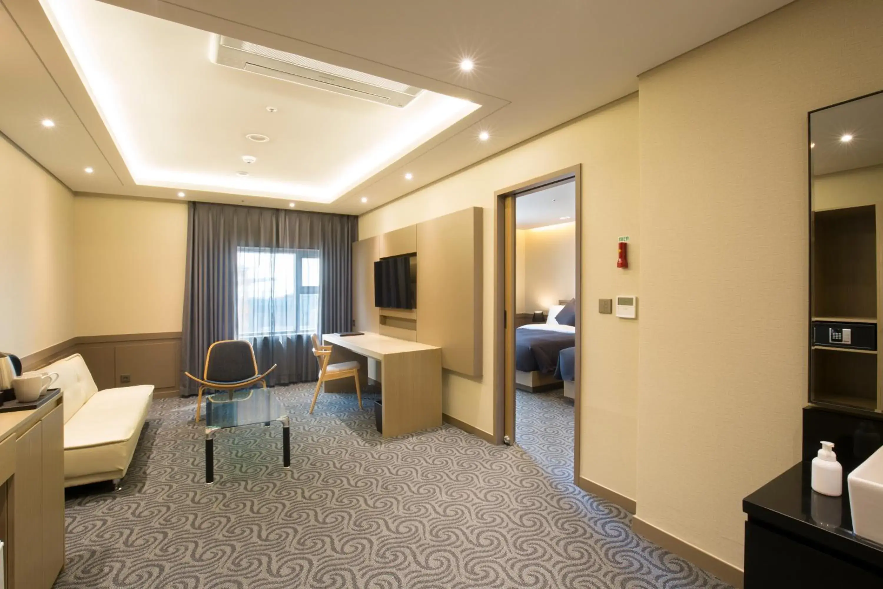 Nearby landmark, Bed in Hotel Foret Premier Nampo Nearby landmark, Bed in Hotel Foret Premier Nampo