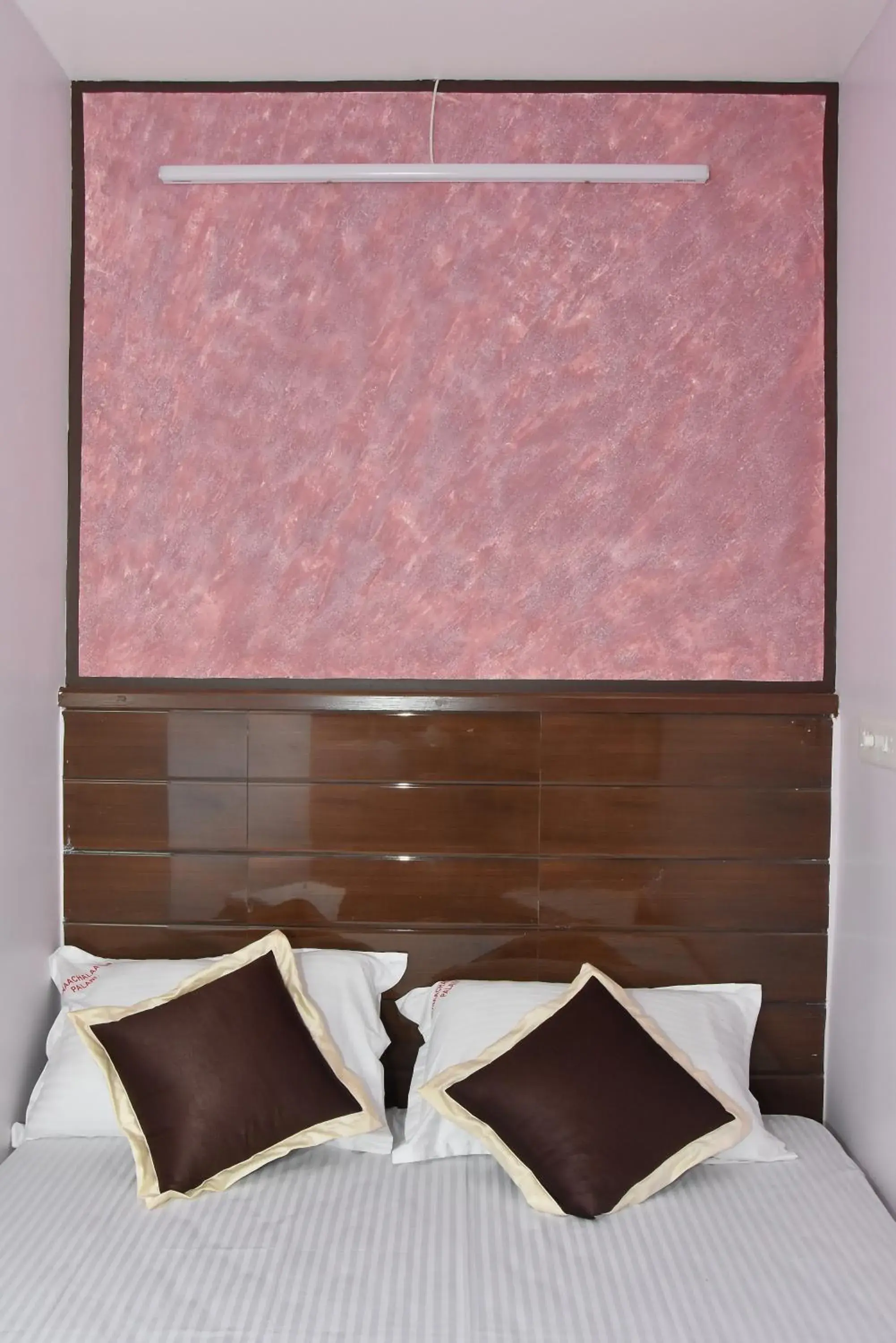 Deluxe Double or Twin Room in Arunaachalaa Inn Deluxe Double or Twin Room in Arunaachalaa Inn