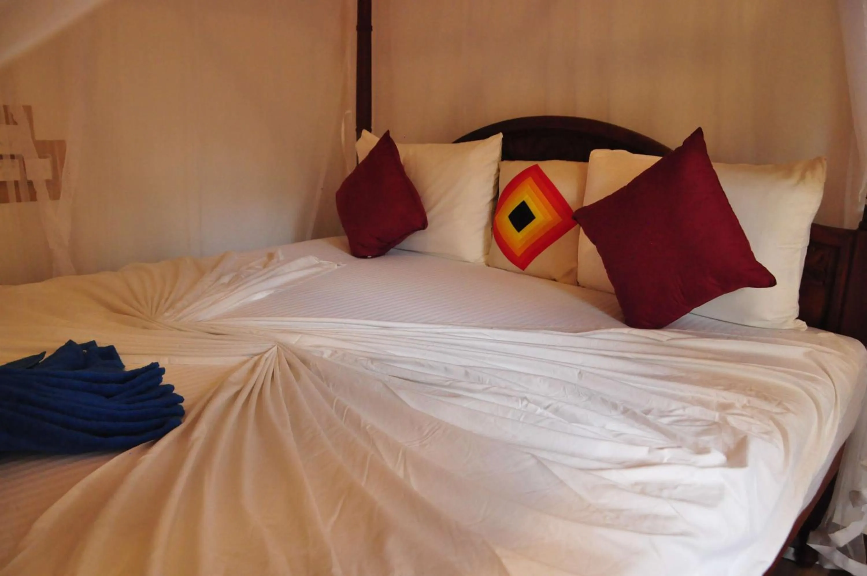 Bedroom, Bed in Mama's place Mirissa