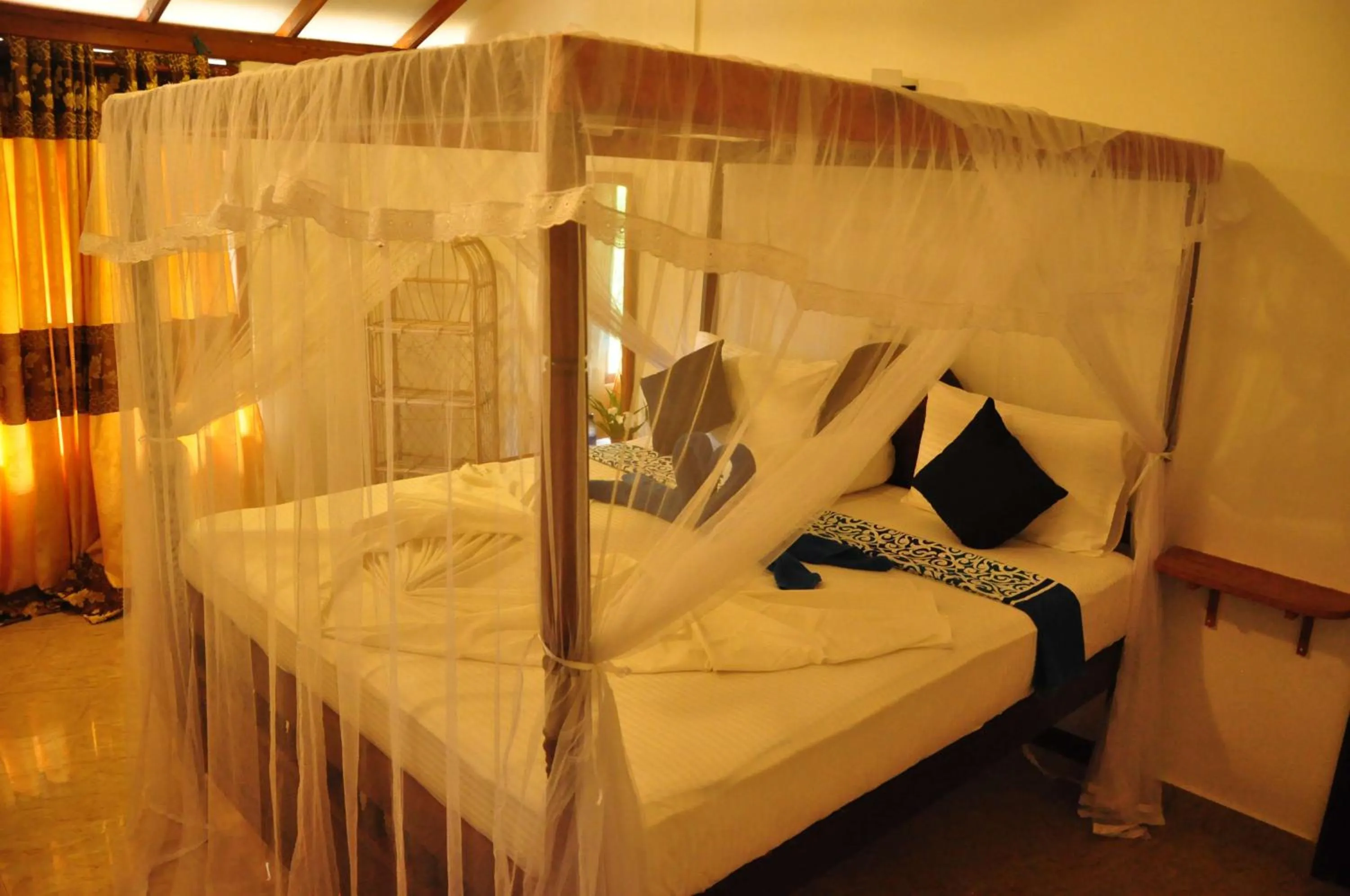 Bedroom, Bed in Mama's place Mirissa