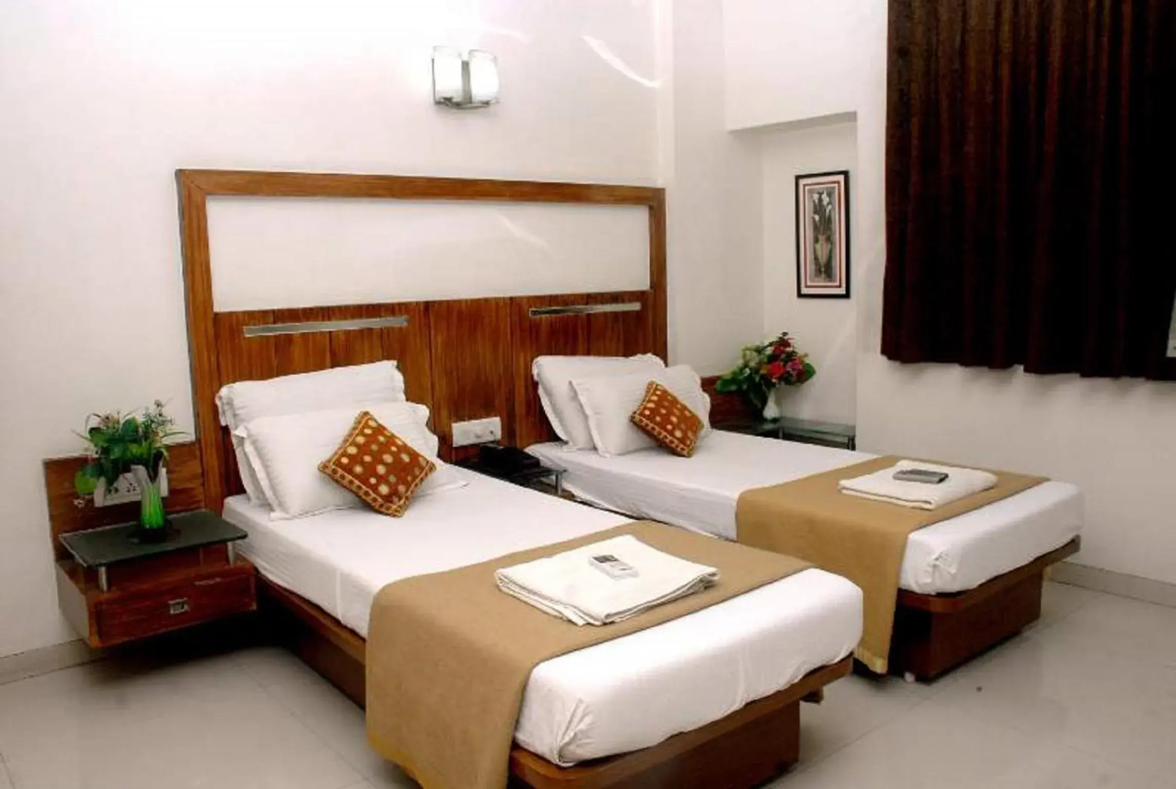 Bedroom, Bed in Hotel Happiness Bedroom, Bed in Hotel Happiness