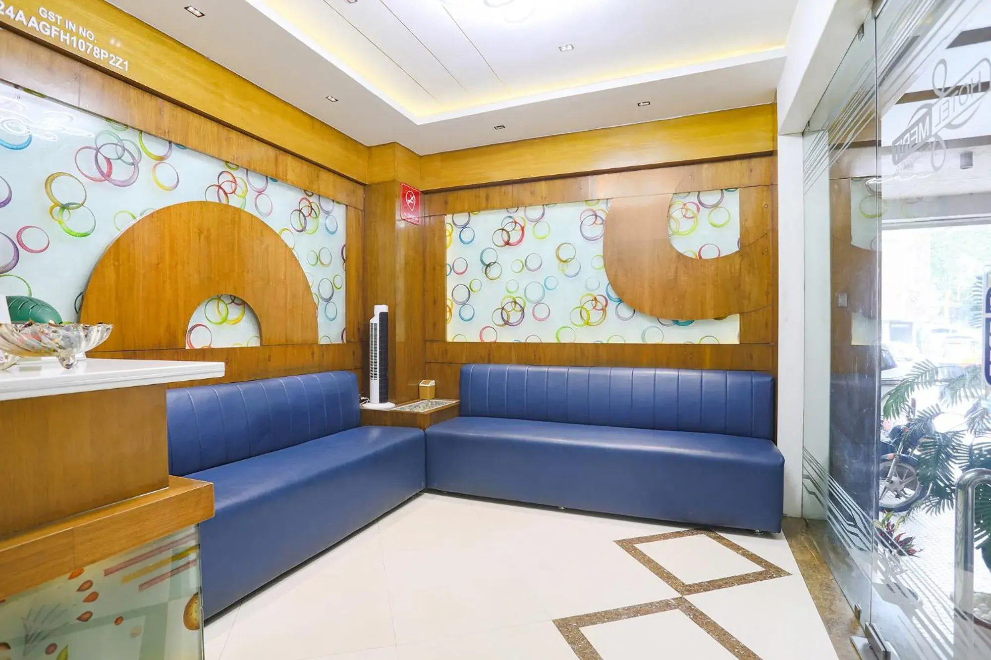 Seating area in Hotel Merit Seating area in Hotel Merit