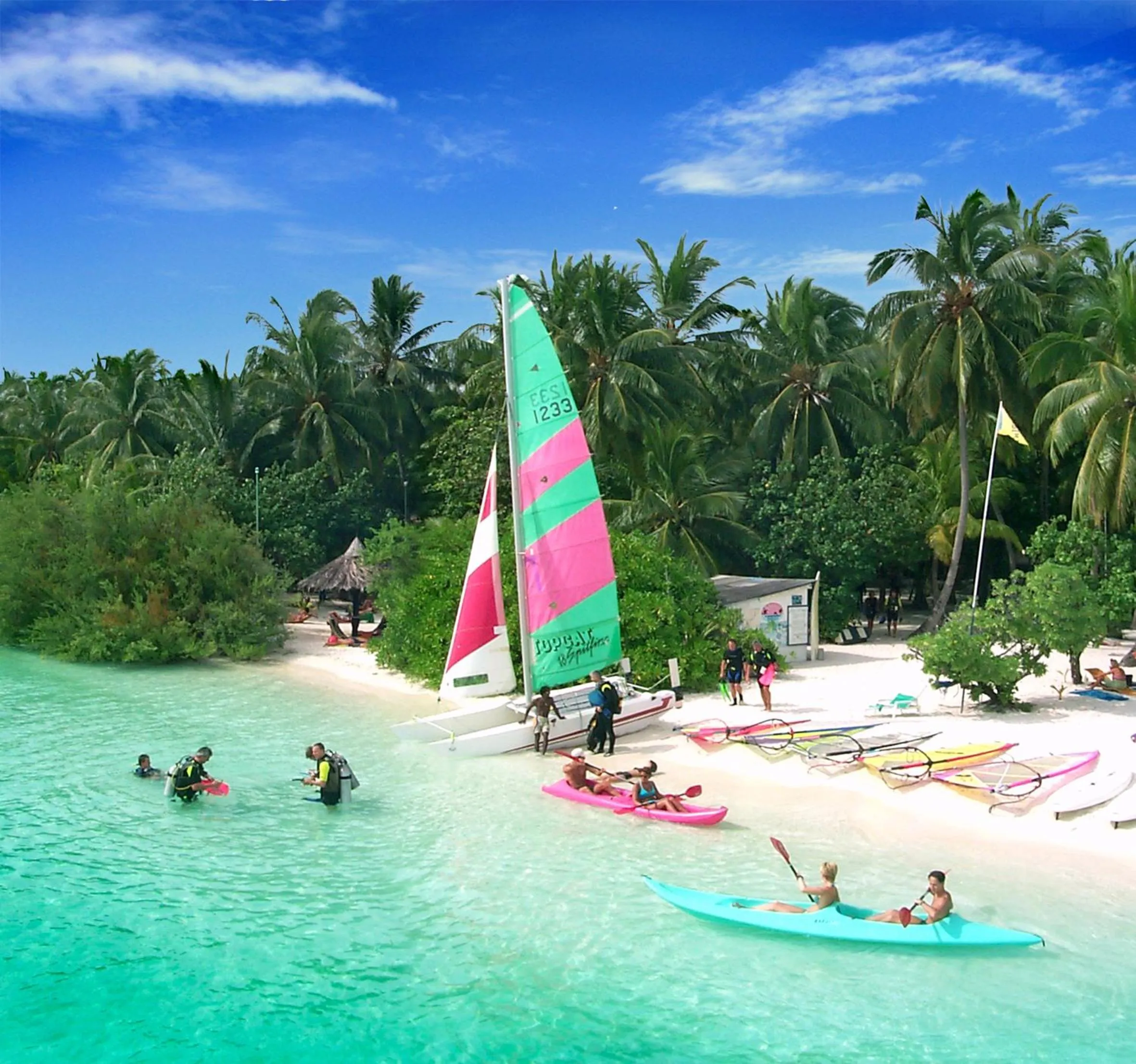 Windsurfing in Embudu Village Maldives