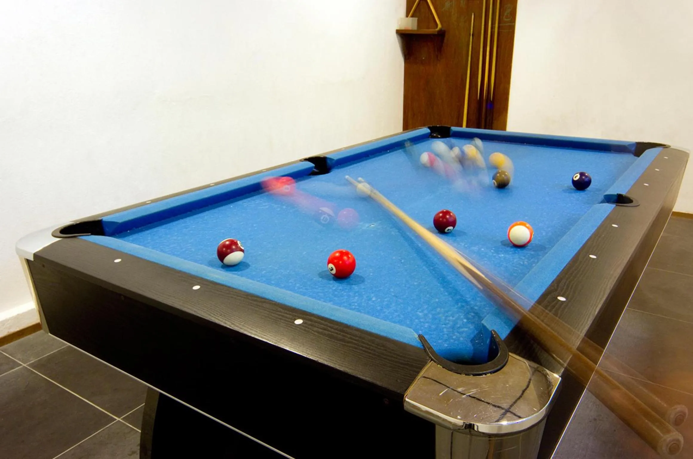 Billiard in Embudu Village Maldives