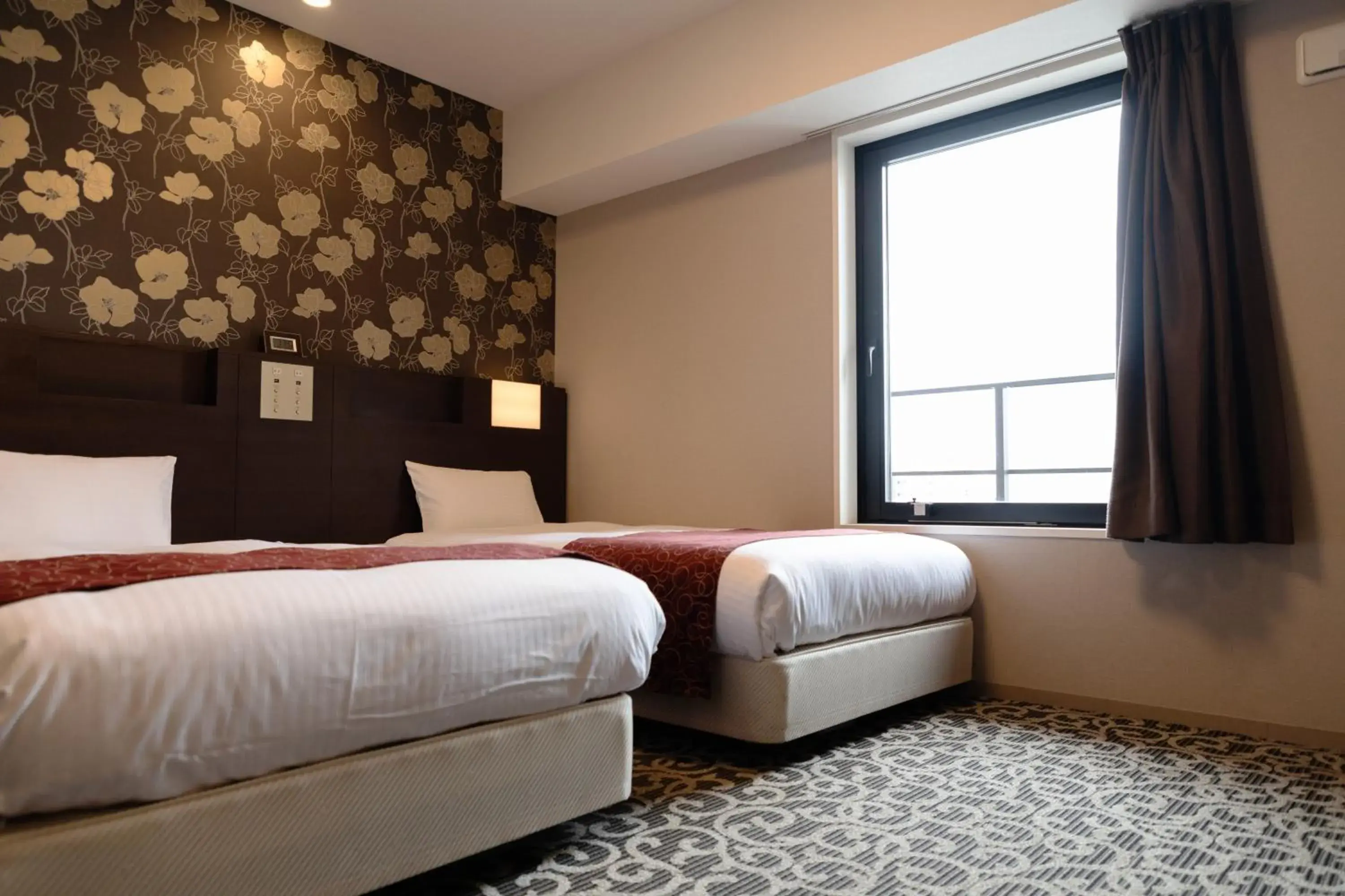 Photo of the whole room, Bed in Hotel. Links Namba Photo of the whole room, Bed in Hotel. Links Namba