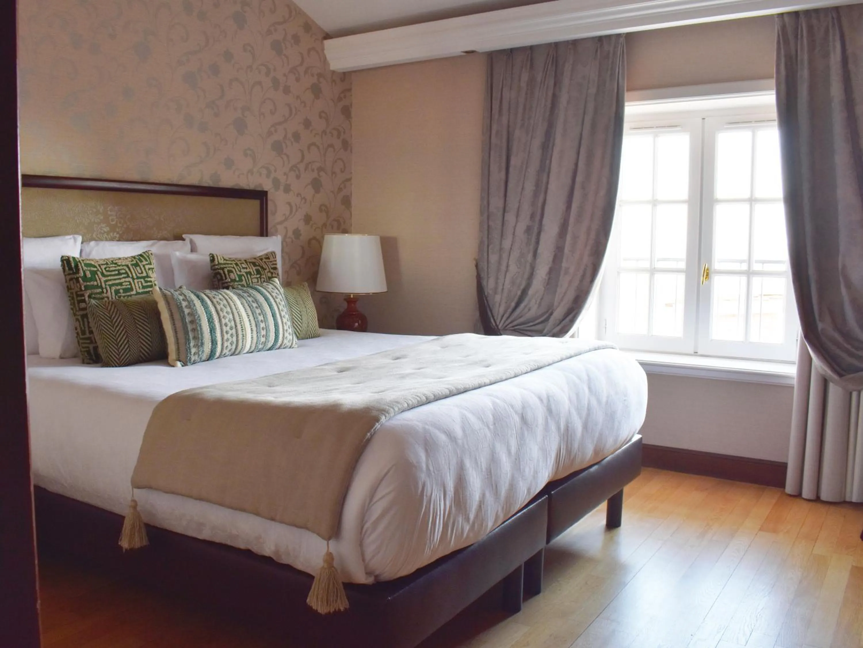 Bedroom, Bed in Villa Florentine, A Beauvallon Hotel & Spa