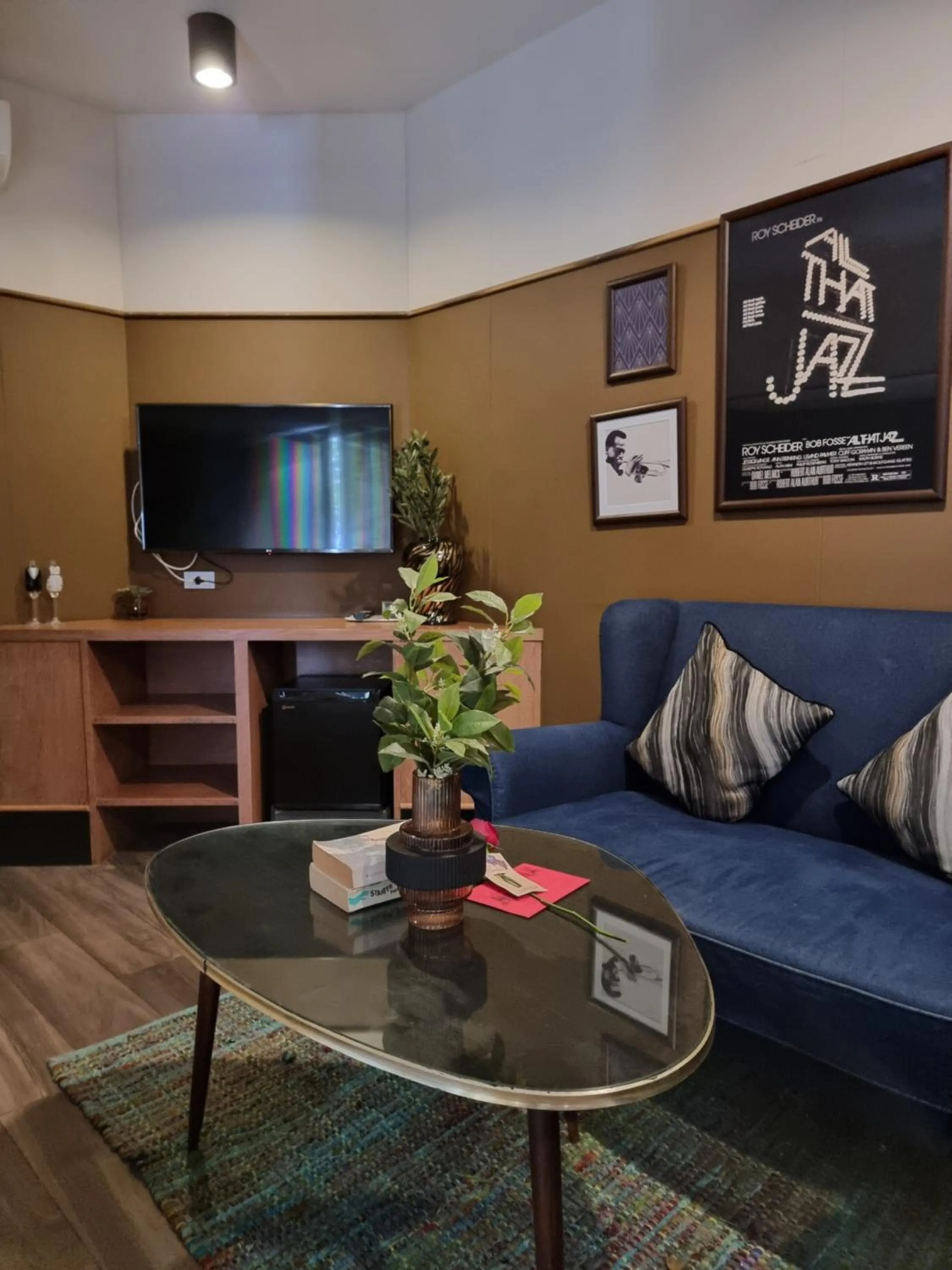 Living room in Josh Hotel