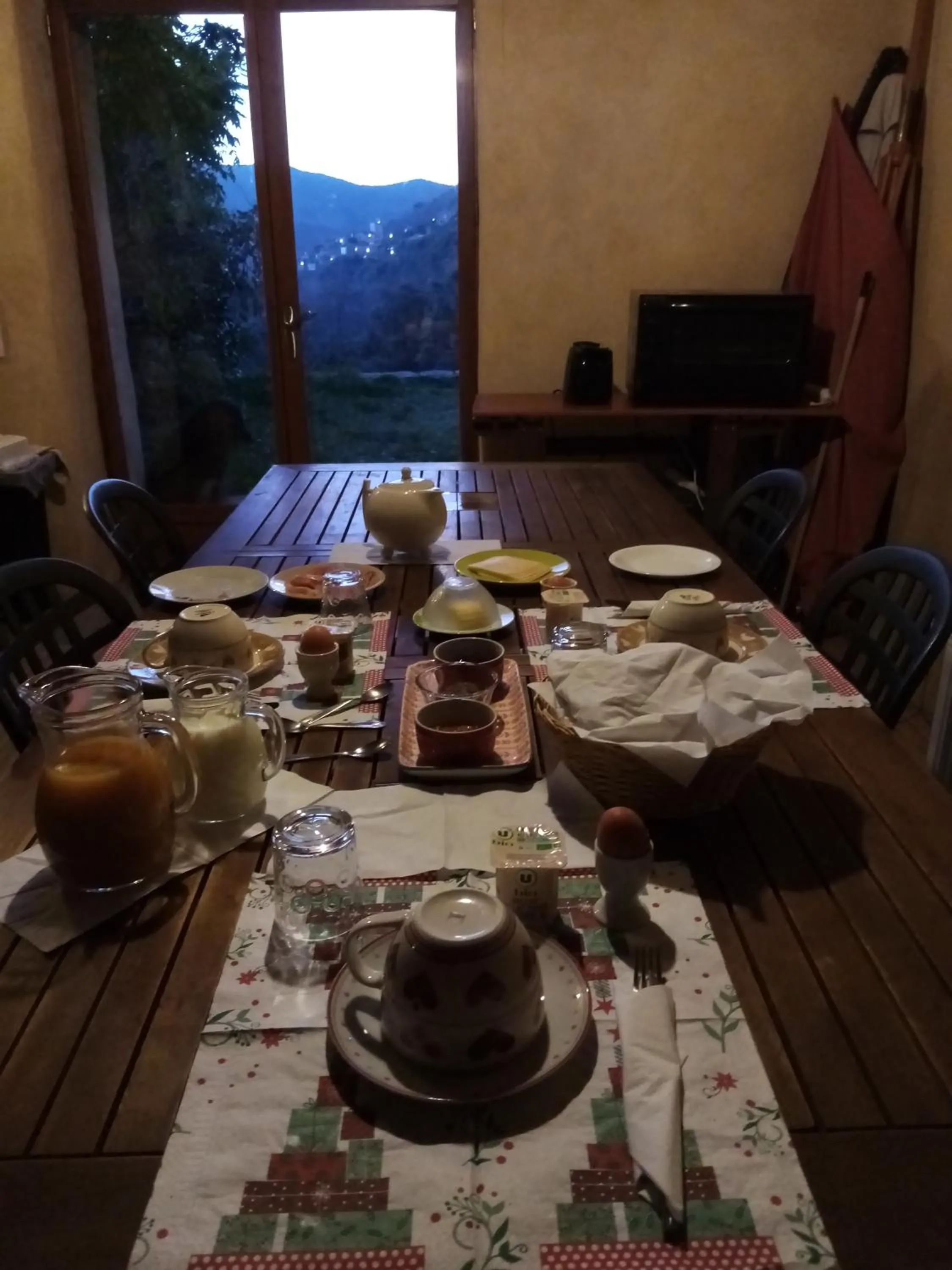 Breakfast in Mas des Nabières