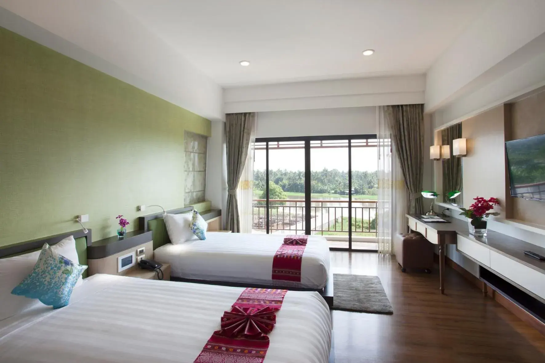 Bed in RK Riverside Resort & Spa (Reon Kruewal) Bed in RK Riverside Resort & Spa (Reon Kruewal)