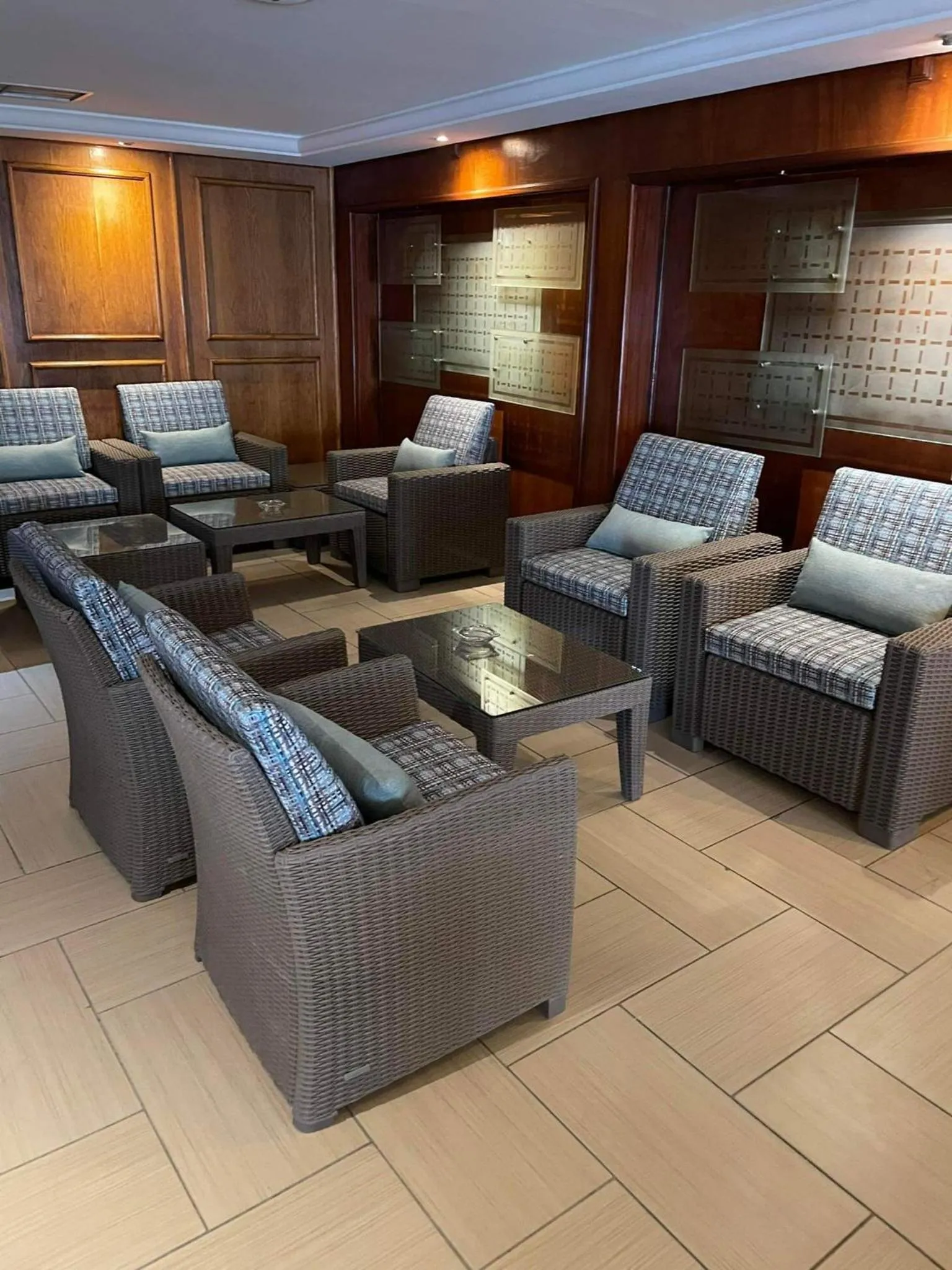 Lounge or bar in Hotel Khella