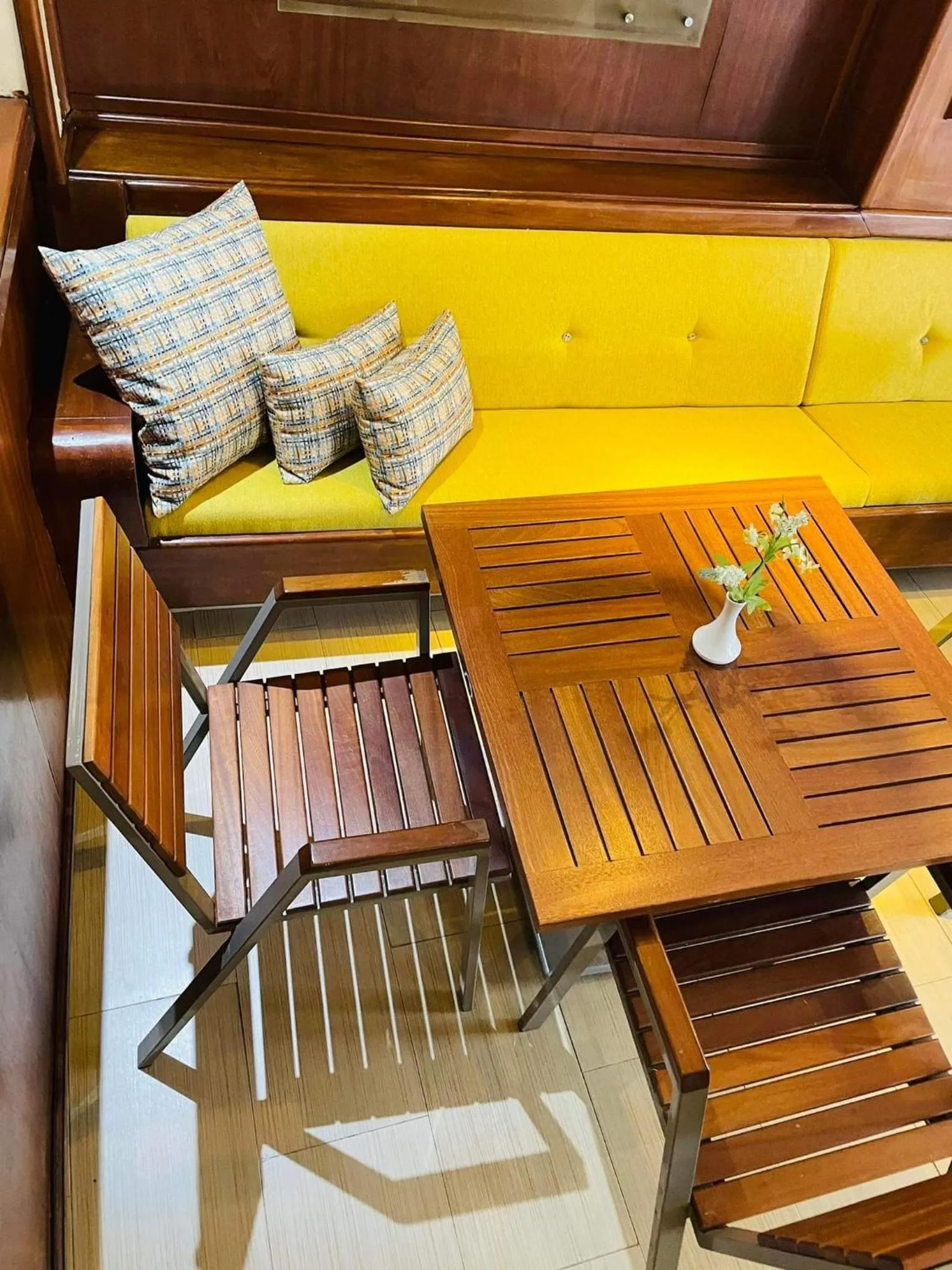 Lounge or bar in Hotel Khella