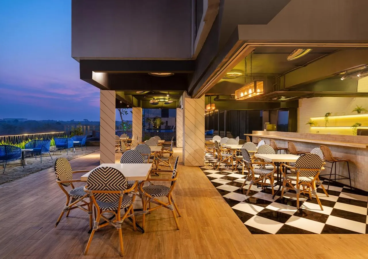 Restaurant/places to eat in PRIME PARK Hotel & Convention Pekanbaru