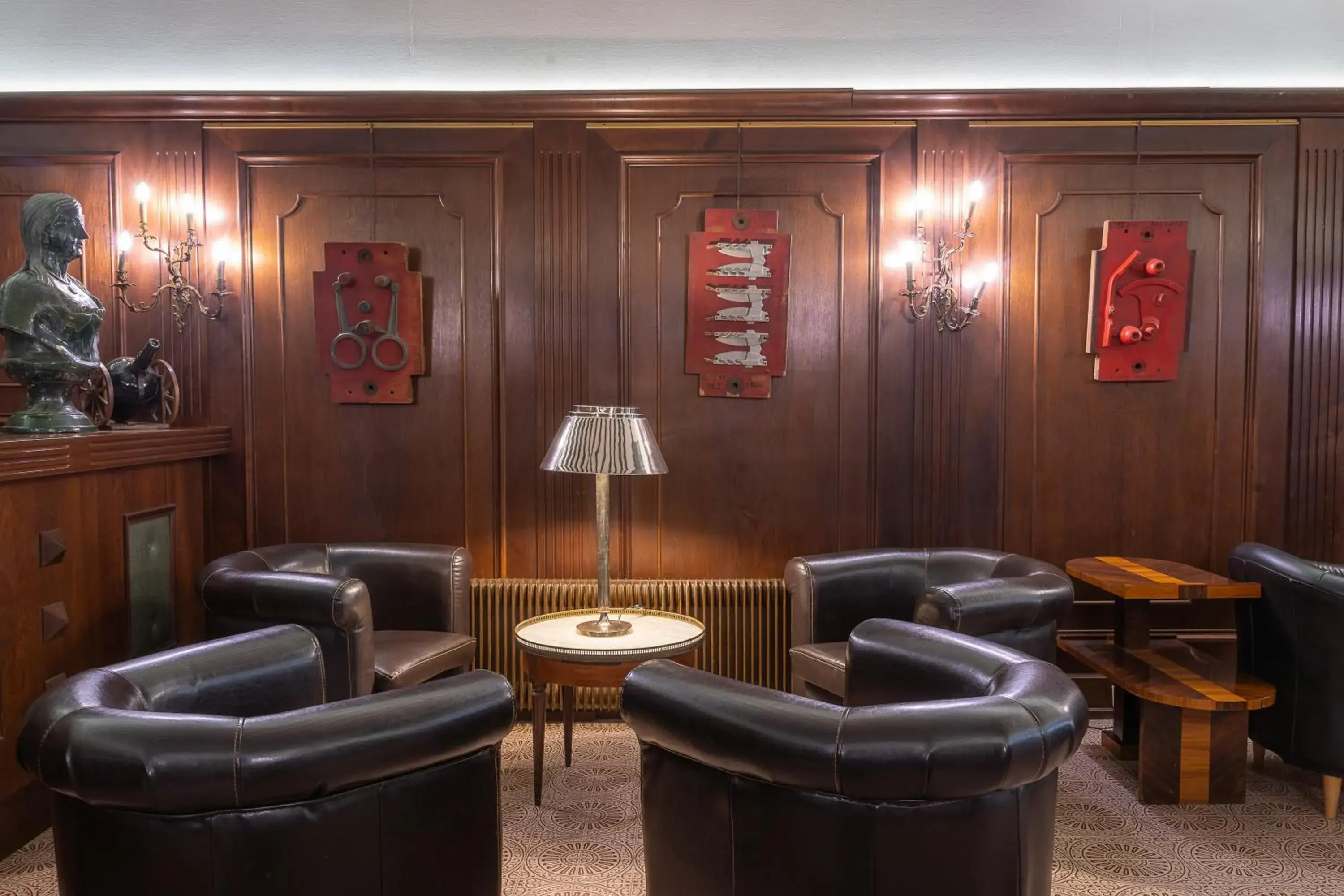 Living room in Hôtel du Helder Living room in Hôtel du Helder