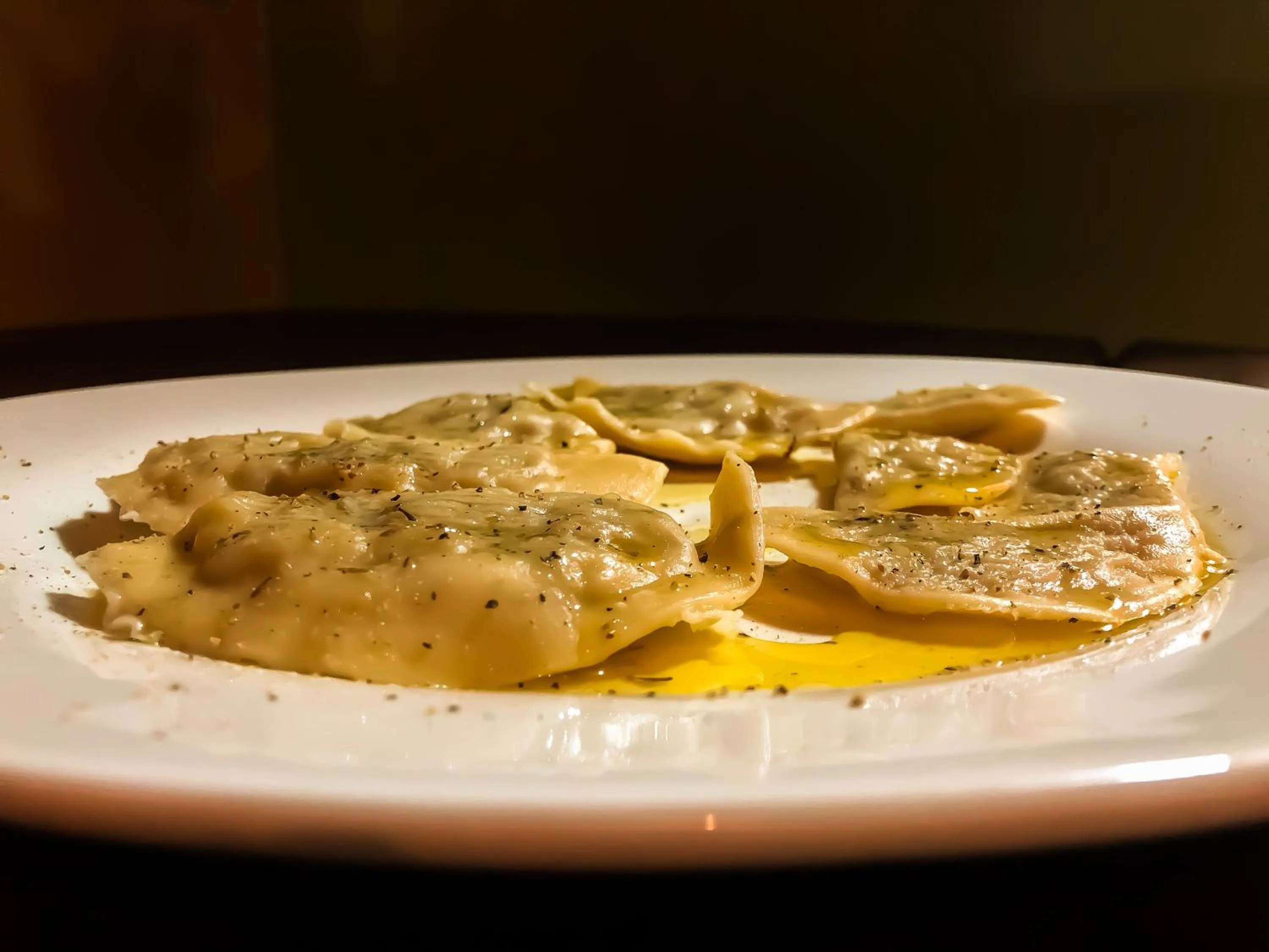 Restaurant/places to eat in Sea View Resort