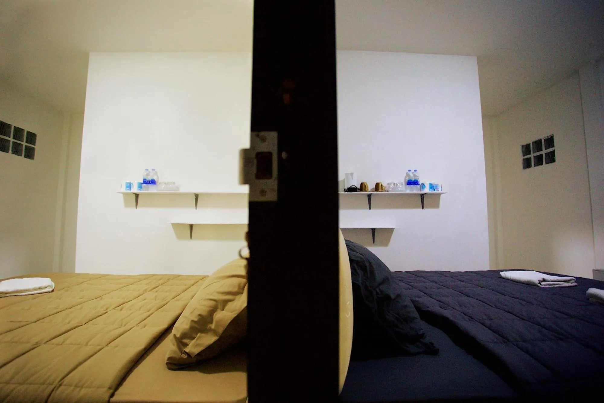 Coffee/tea facilities, Bed in Sea View Resort