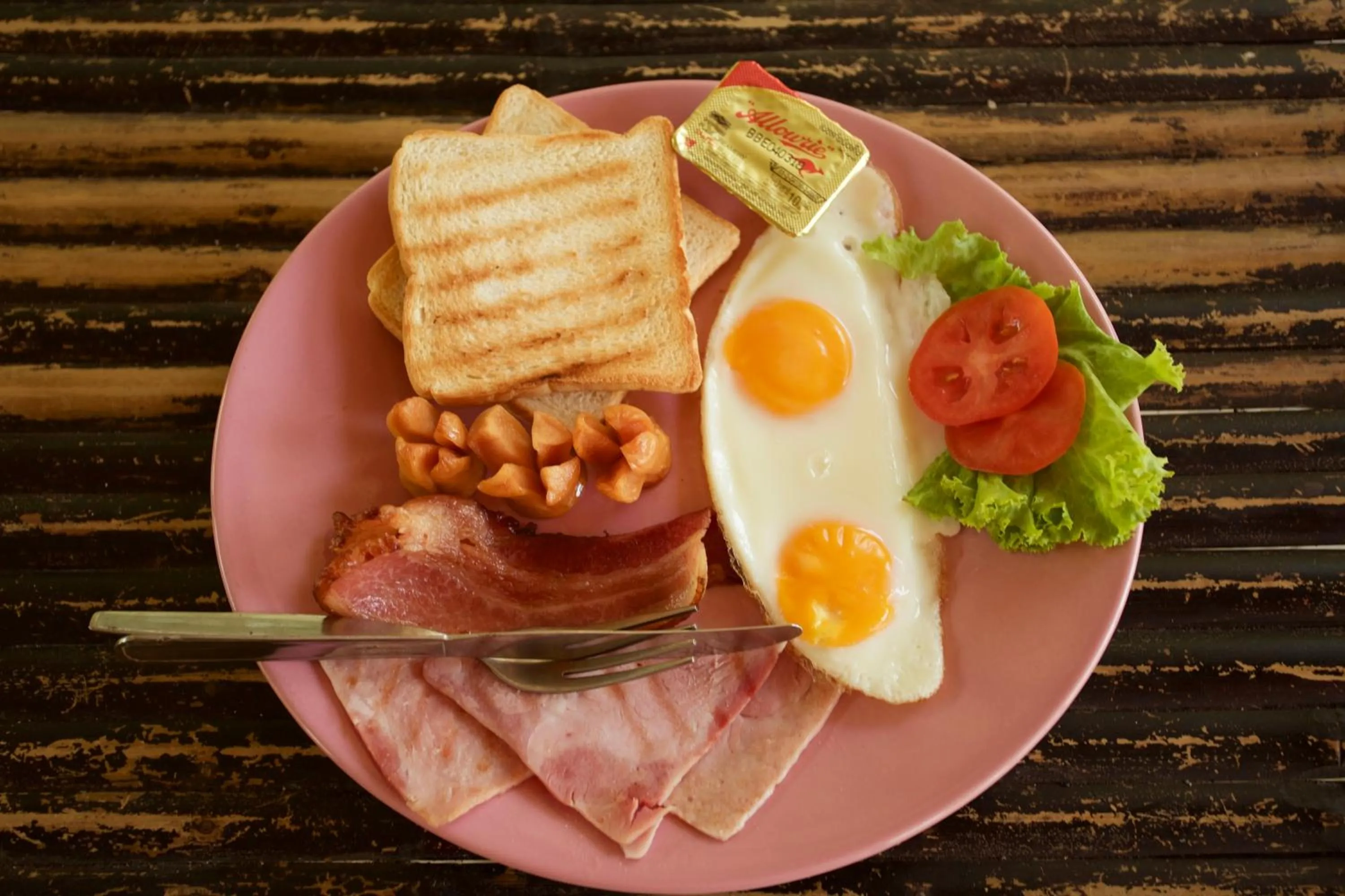 Restaurant/places to eat in Sea View Resort