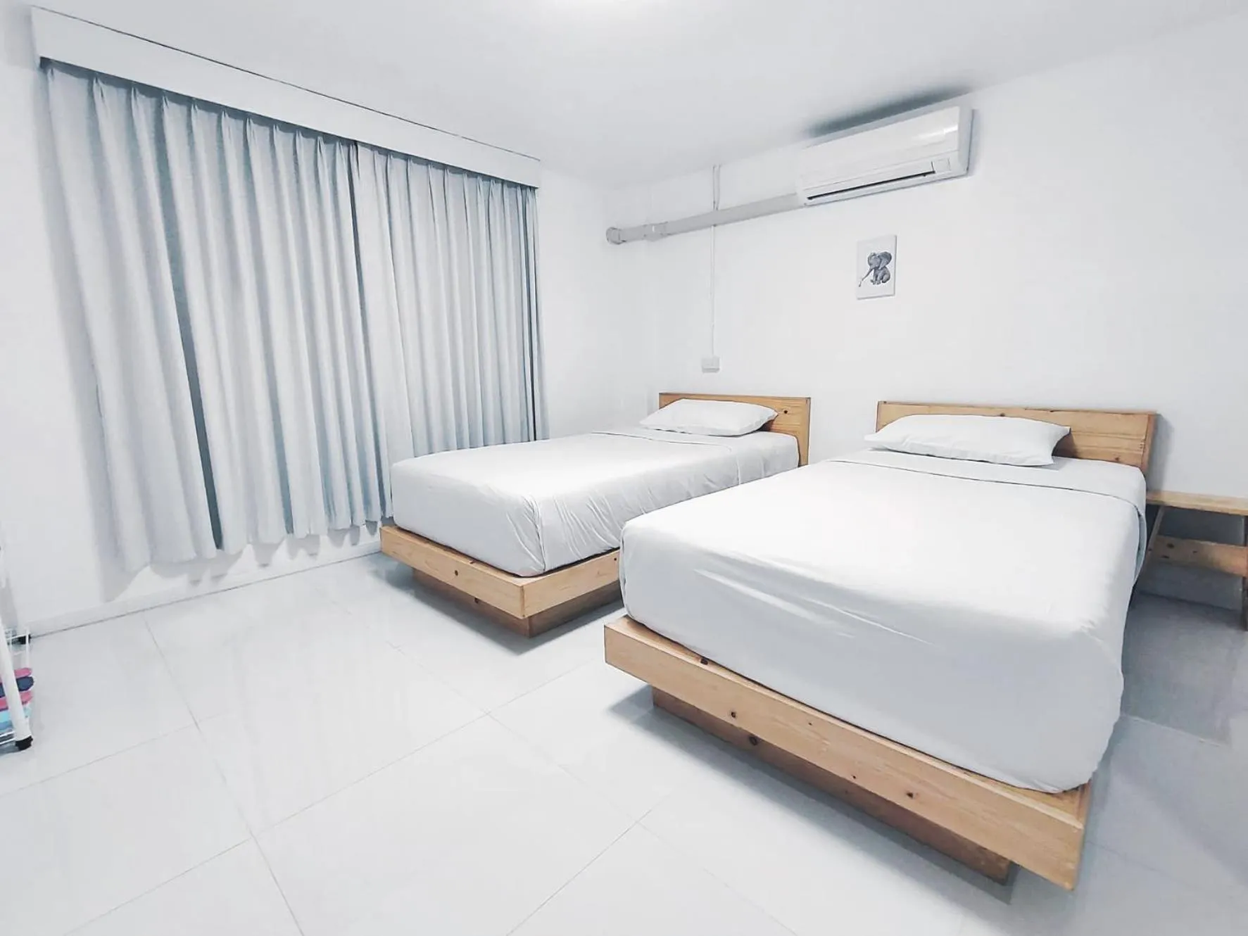 Bed in PATRA Agaligotel