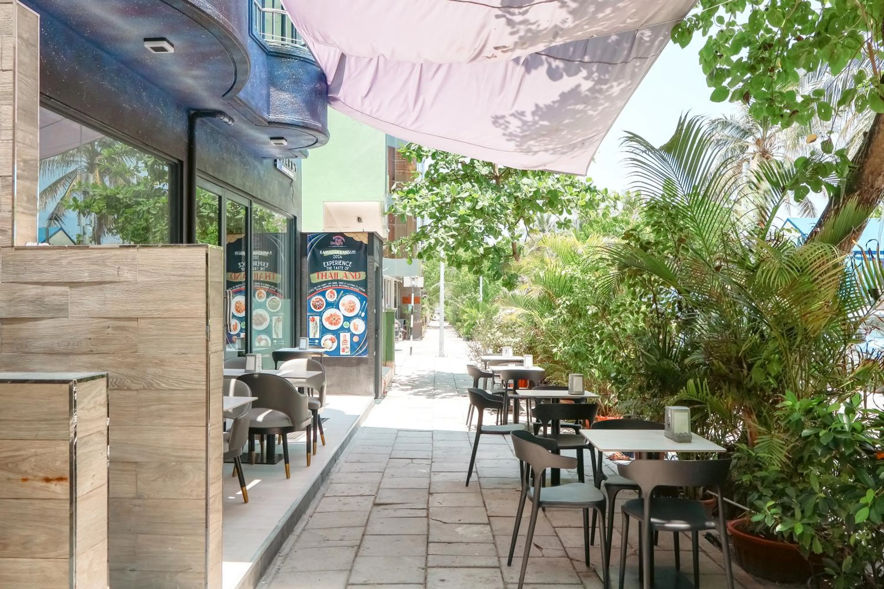 Restaurant/places to eat in Starry Beach Inn