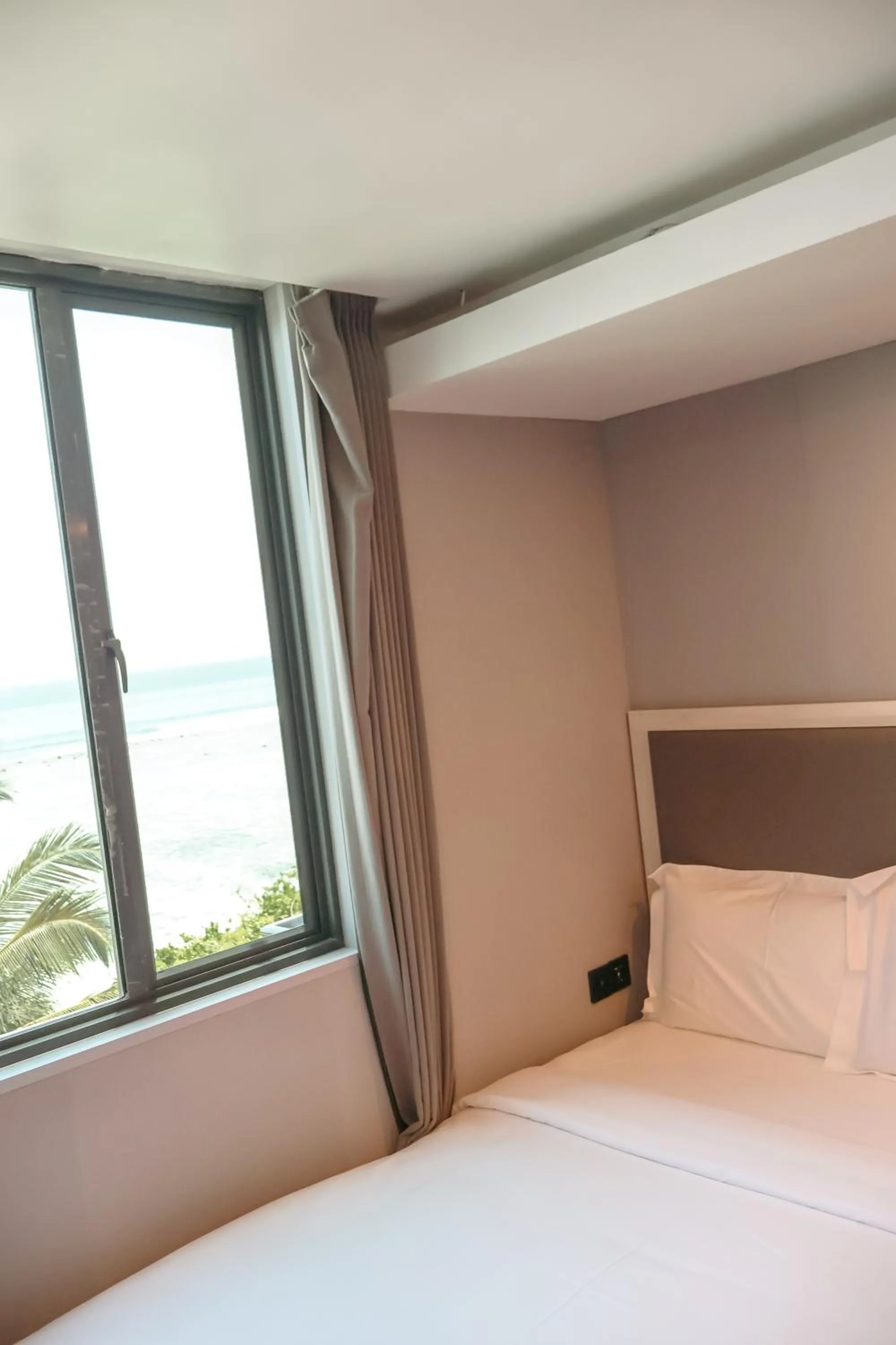 Bedroom, Bed in Starry Beach Inn