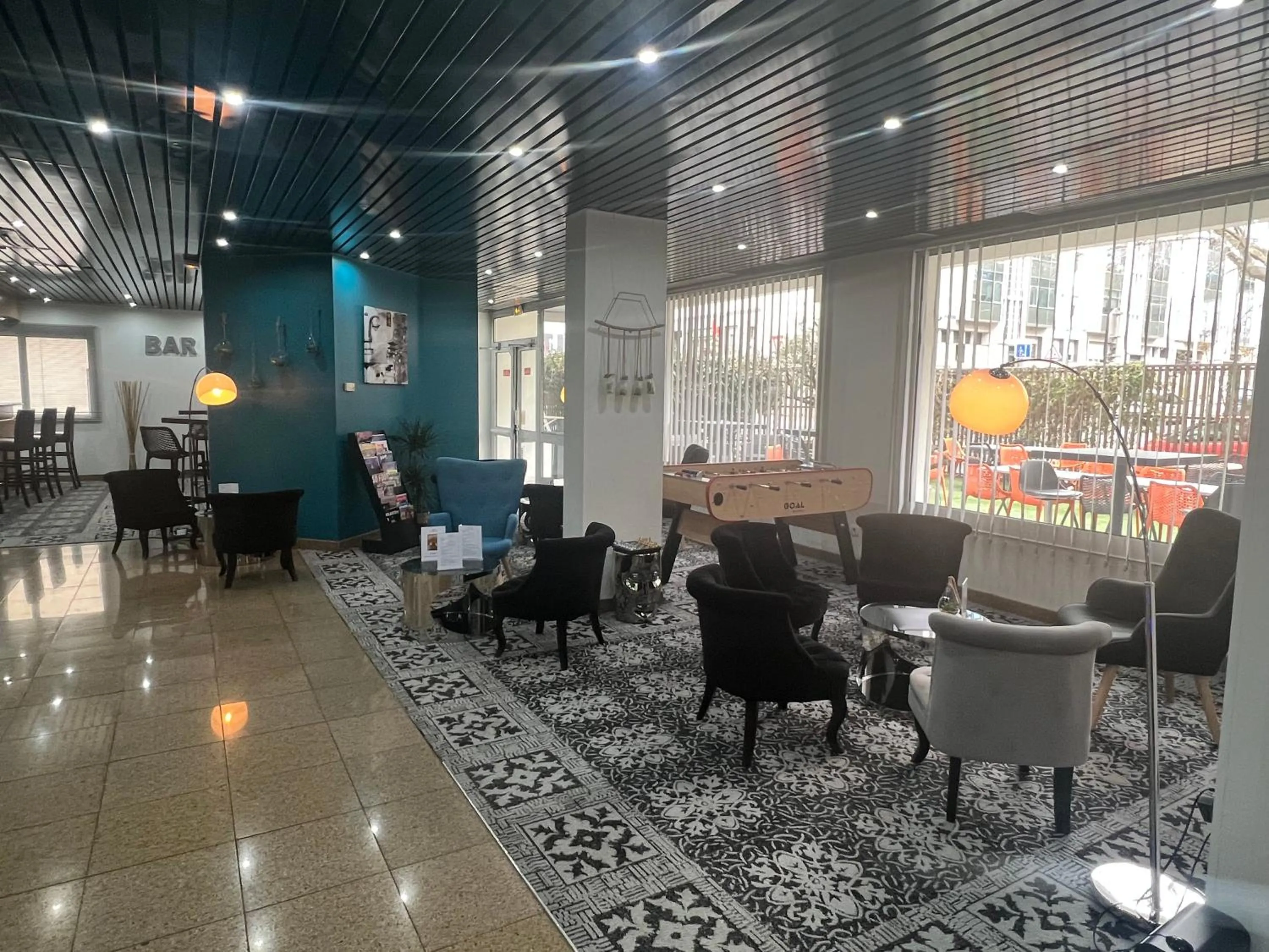 Lobby or reception in Hôtel Saphir Lyon