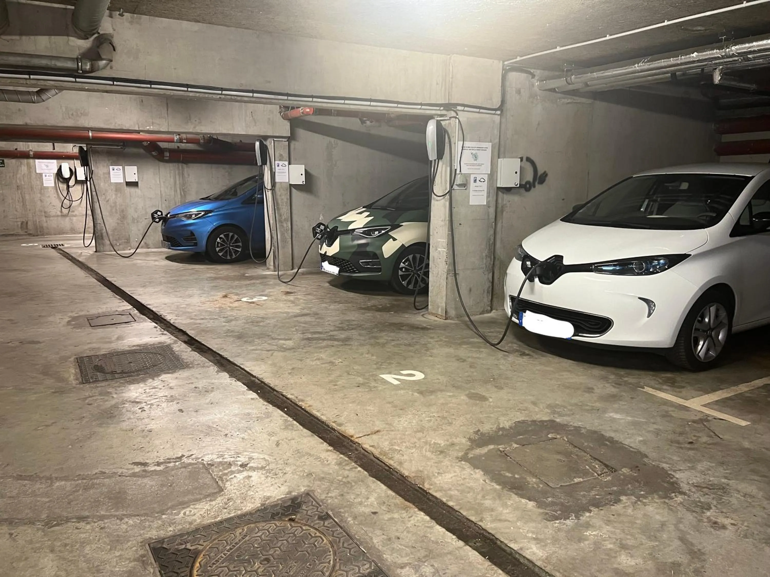 Parking in Hôtel Saphir Lyon