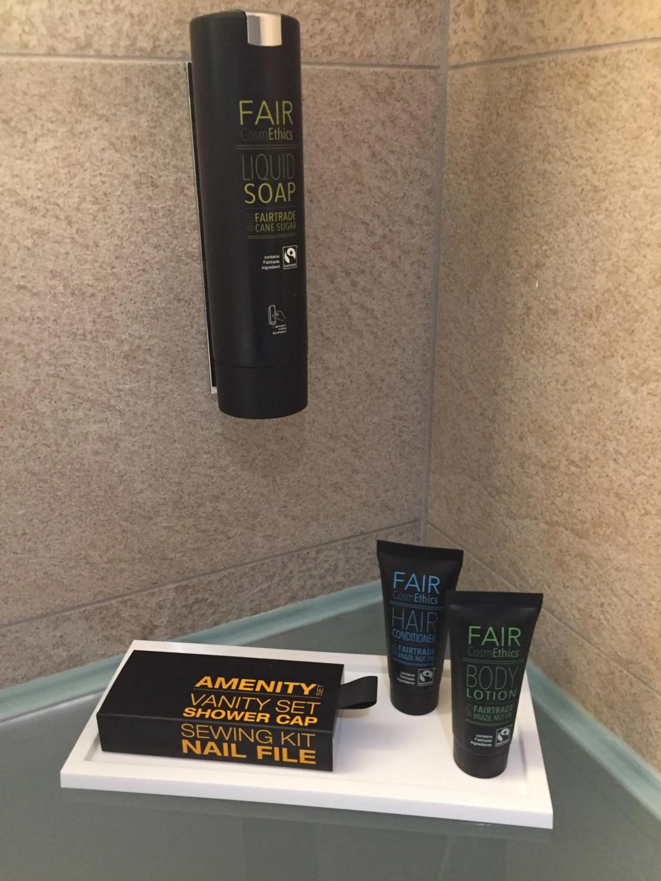 Decorative detail in Hôtel Saphir Lyon