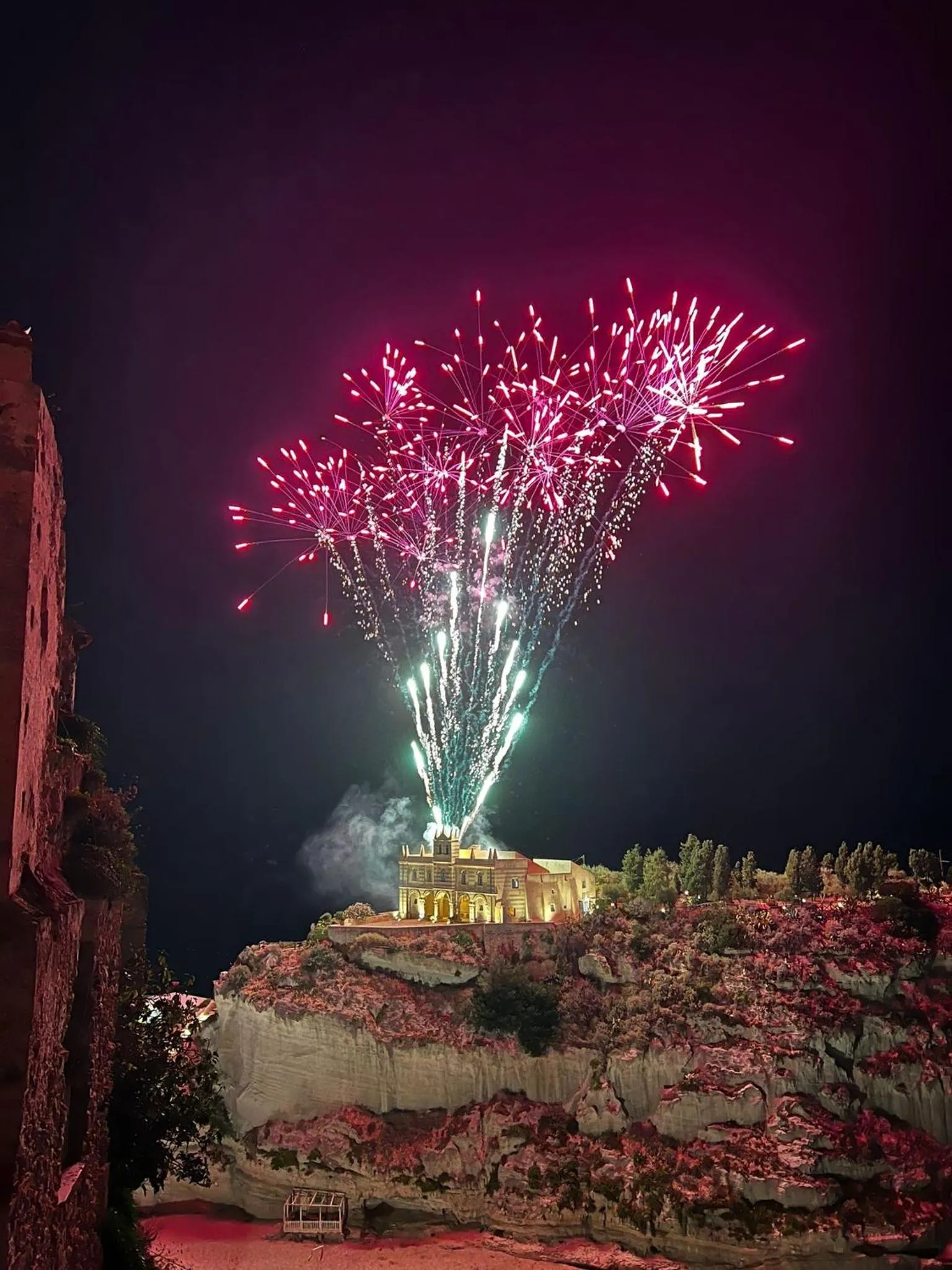 Summer in La Dolce Vita a Tropea