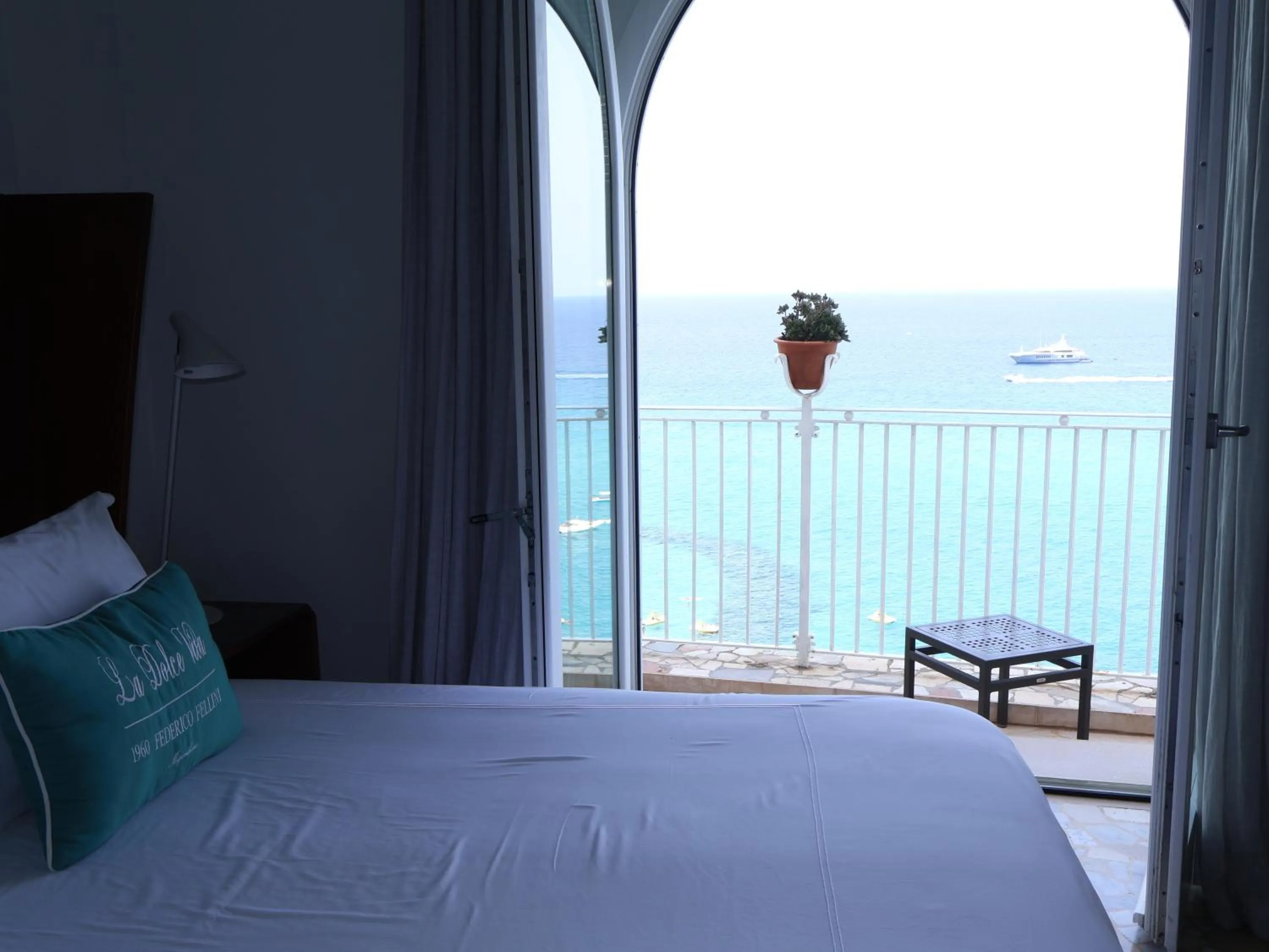 Bedroom, Bed in La Dolce Vita a Tropea