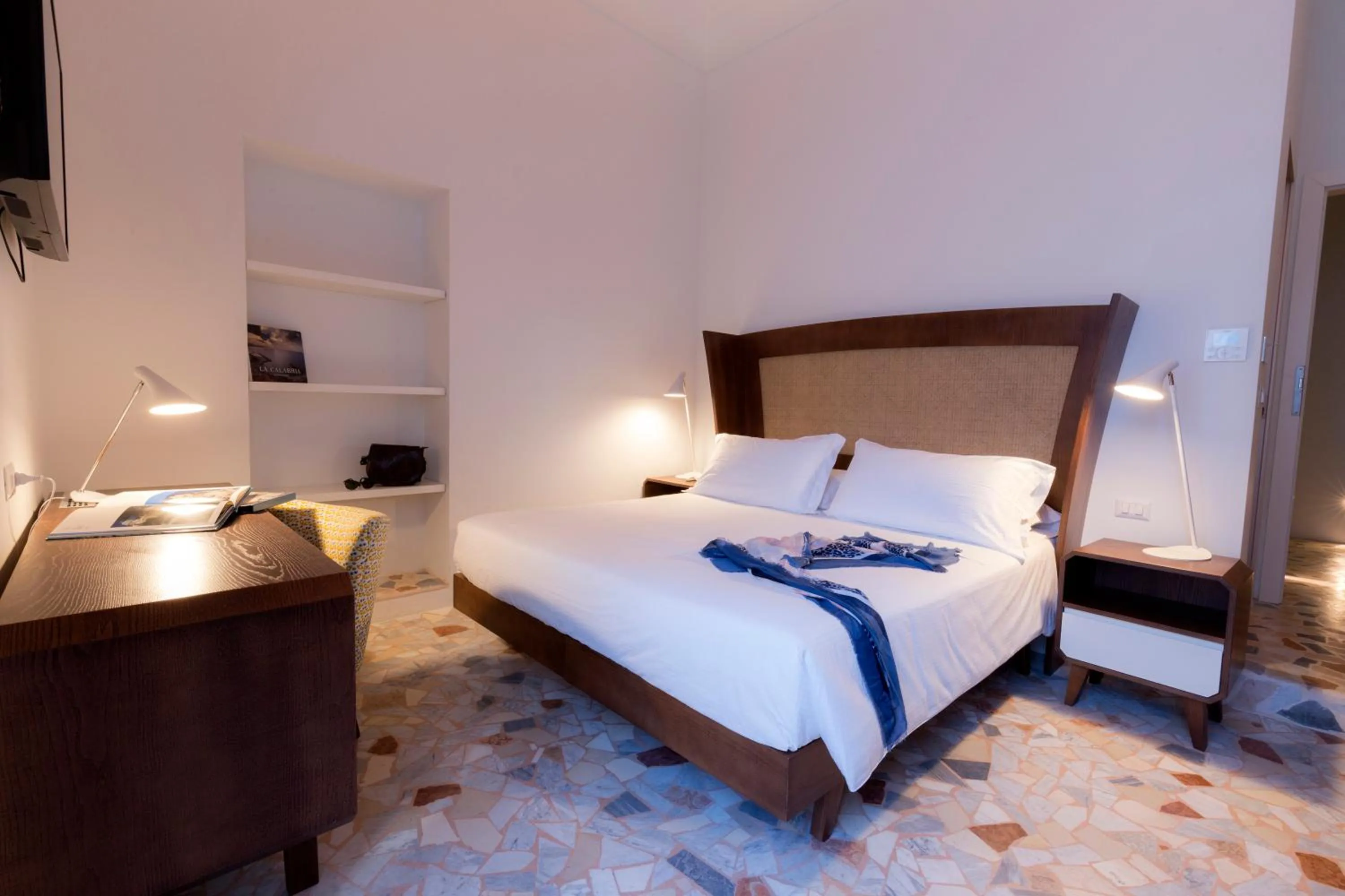 Bedroom, Bed in La Dolce Vita a Tropea