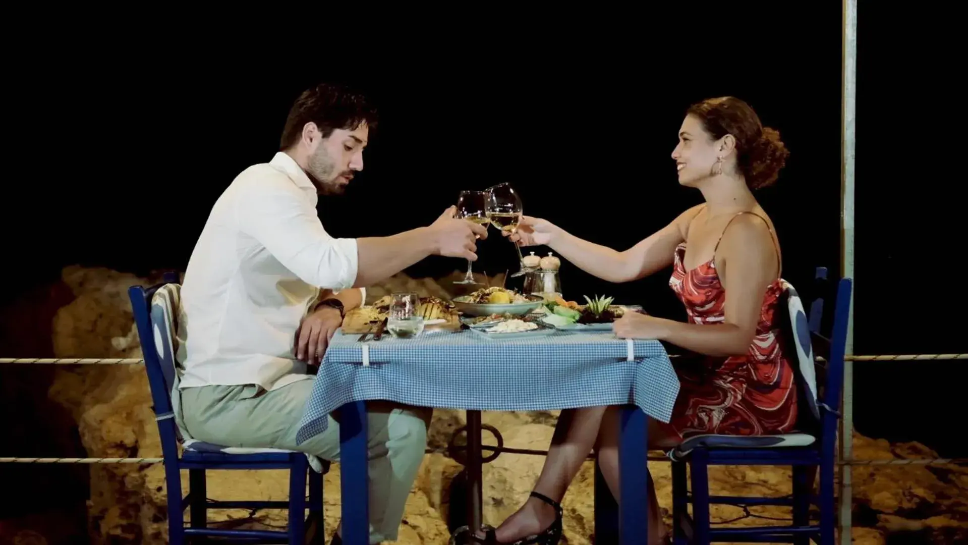 Food and drinks in Maya Bistro Hotel & Beach Food and drinks in Maya Bistro Hotel & Beach