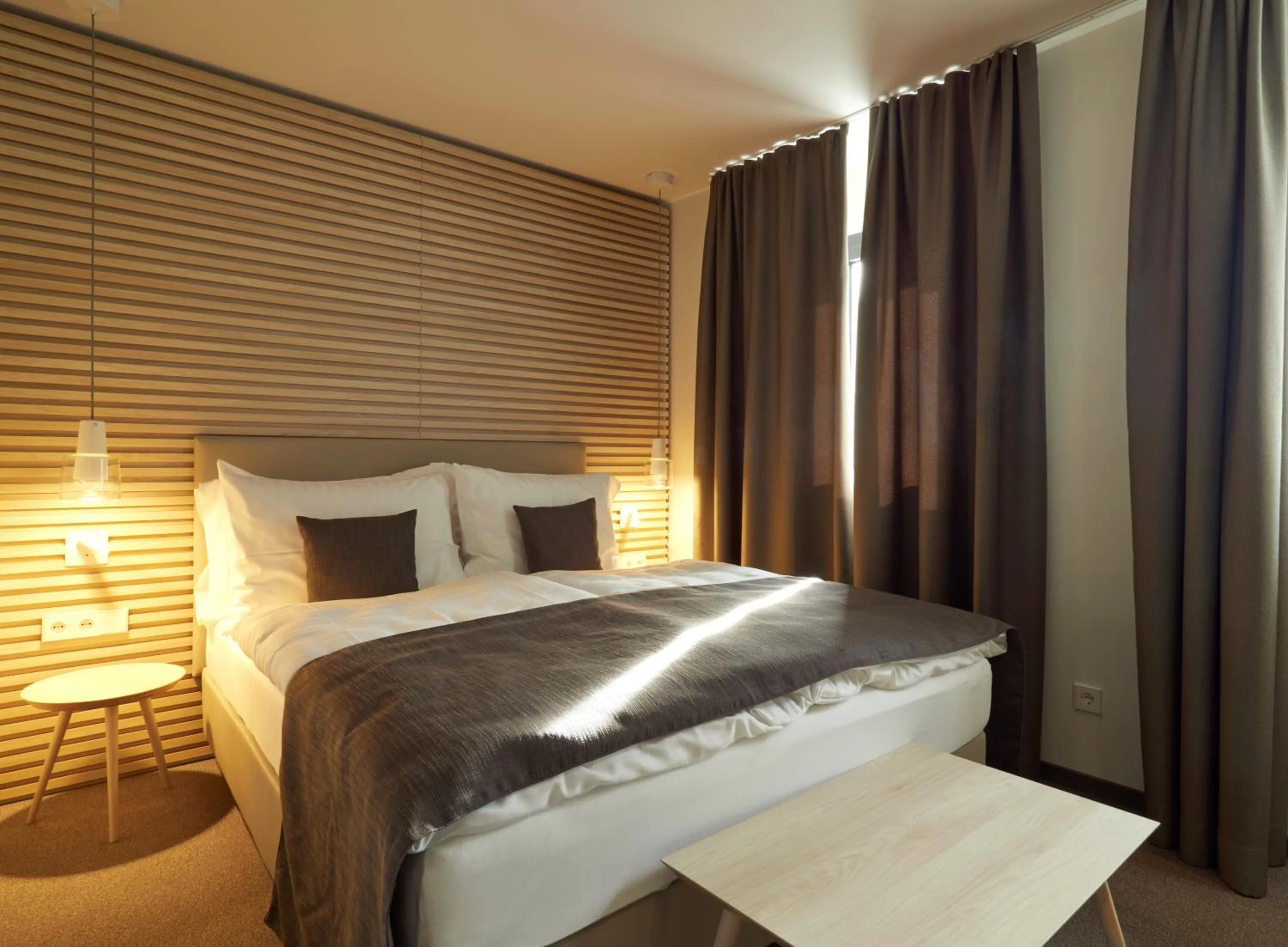 Photo of the whole room, Bed in Hostellerie Stafelter