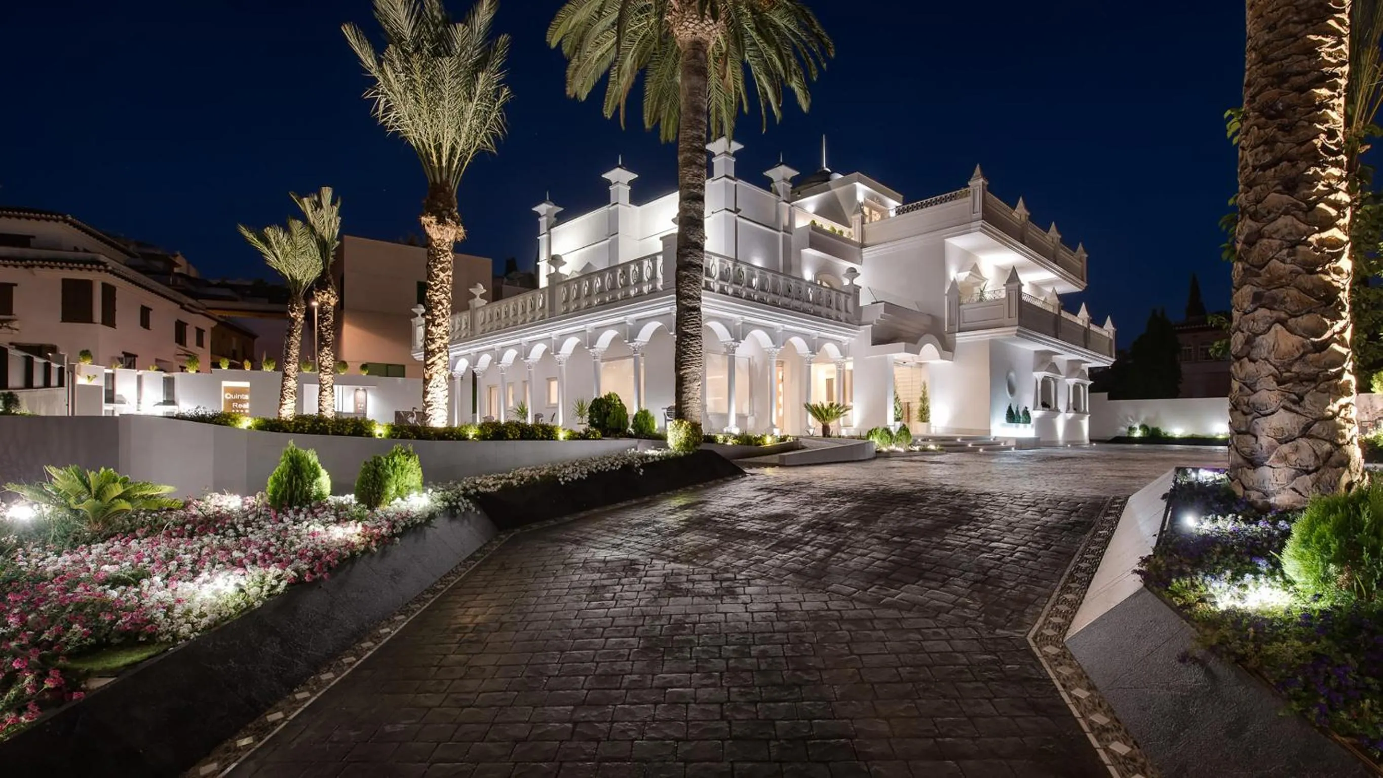 Facade/entrance in Quinta Real Granada
