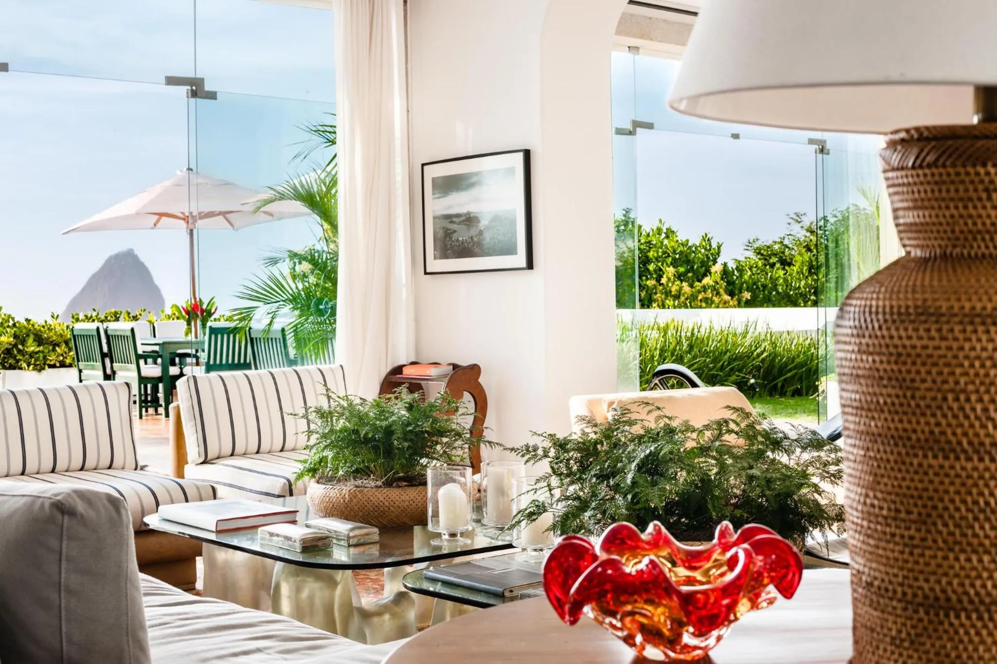 Communal lounge/ TV room in Vila Santa Teresa