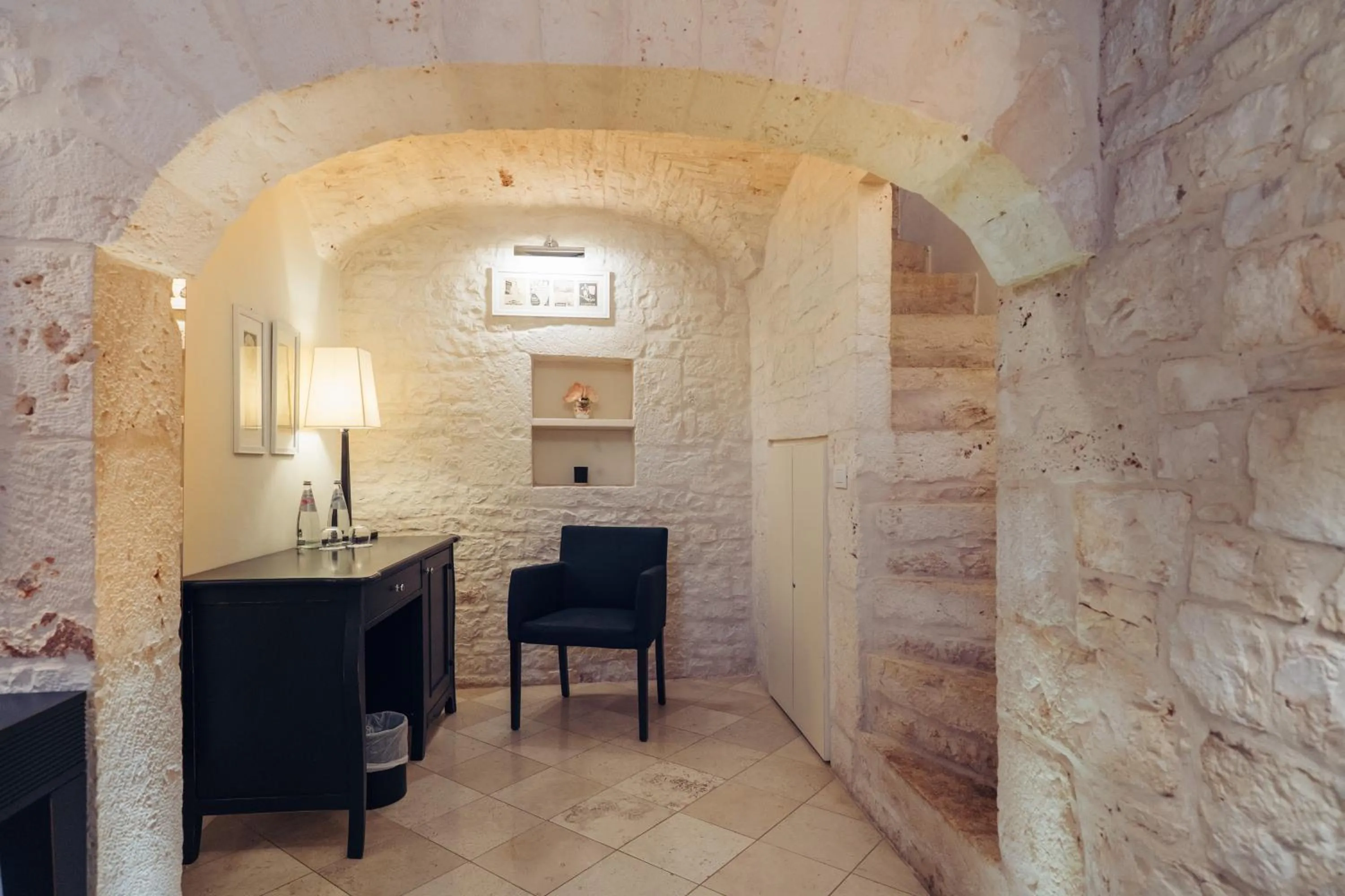 Decorative detail in Relais Il Santissimo