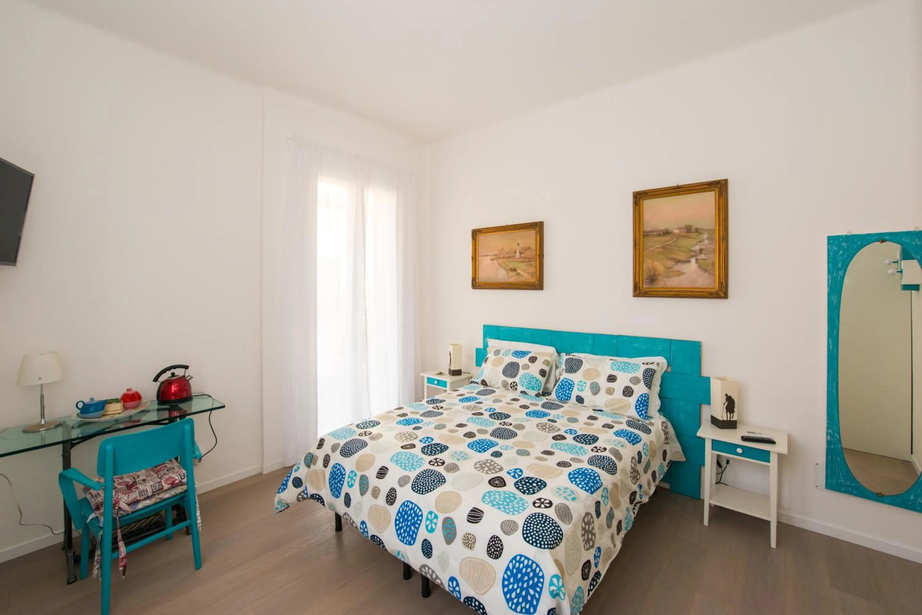 Bed in Ramo Rosso di Paolo Natalini