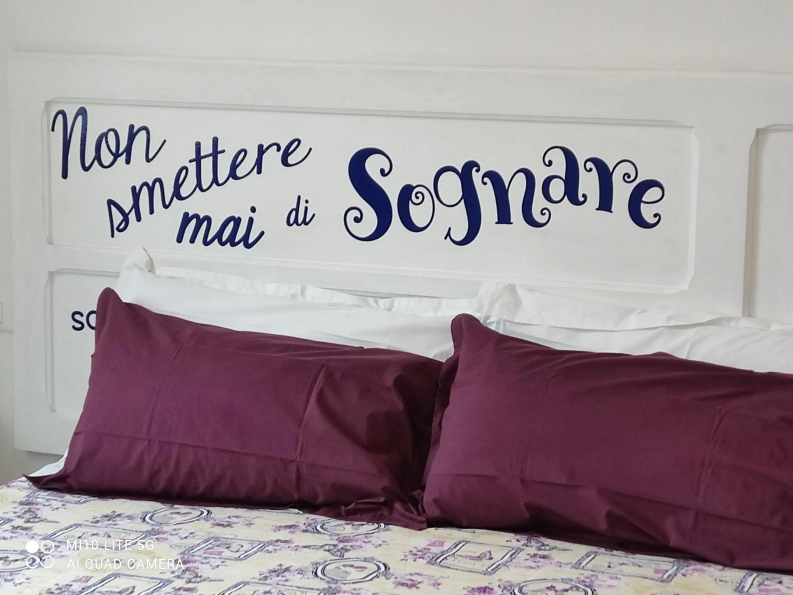 Bed in Ramo Rosso di Paolo Natalini