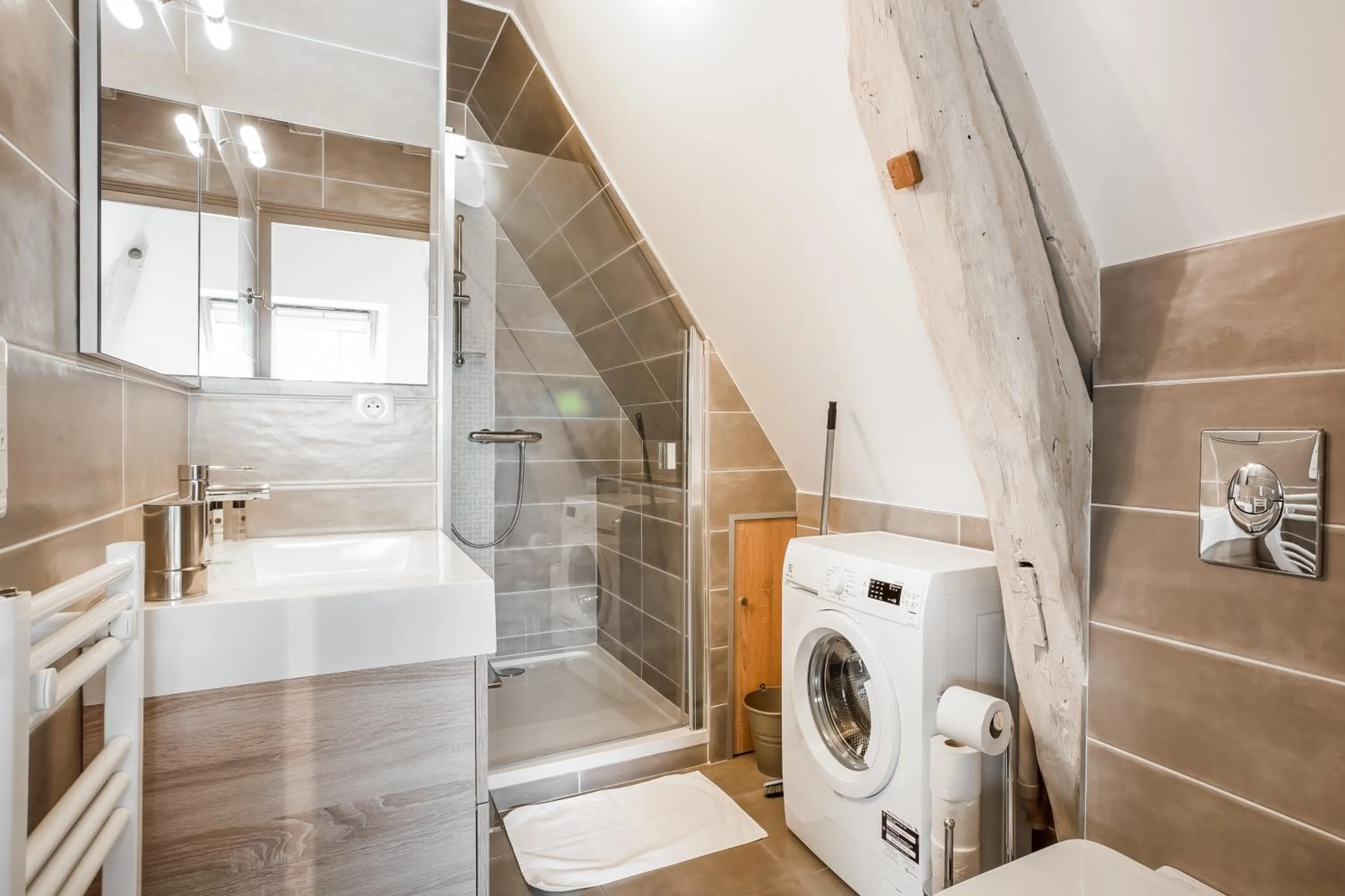 Bathroom in Résidence de Tourisme Central Parc Tours