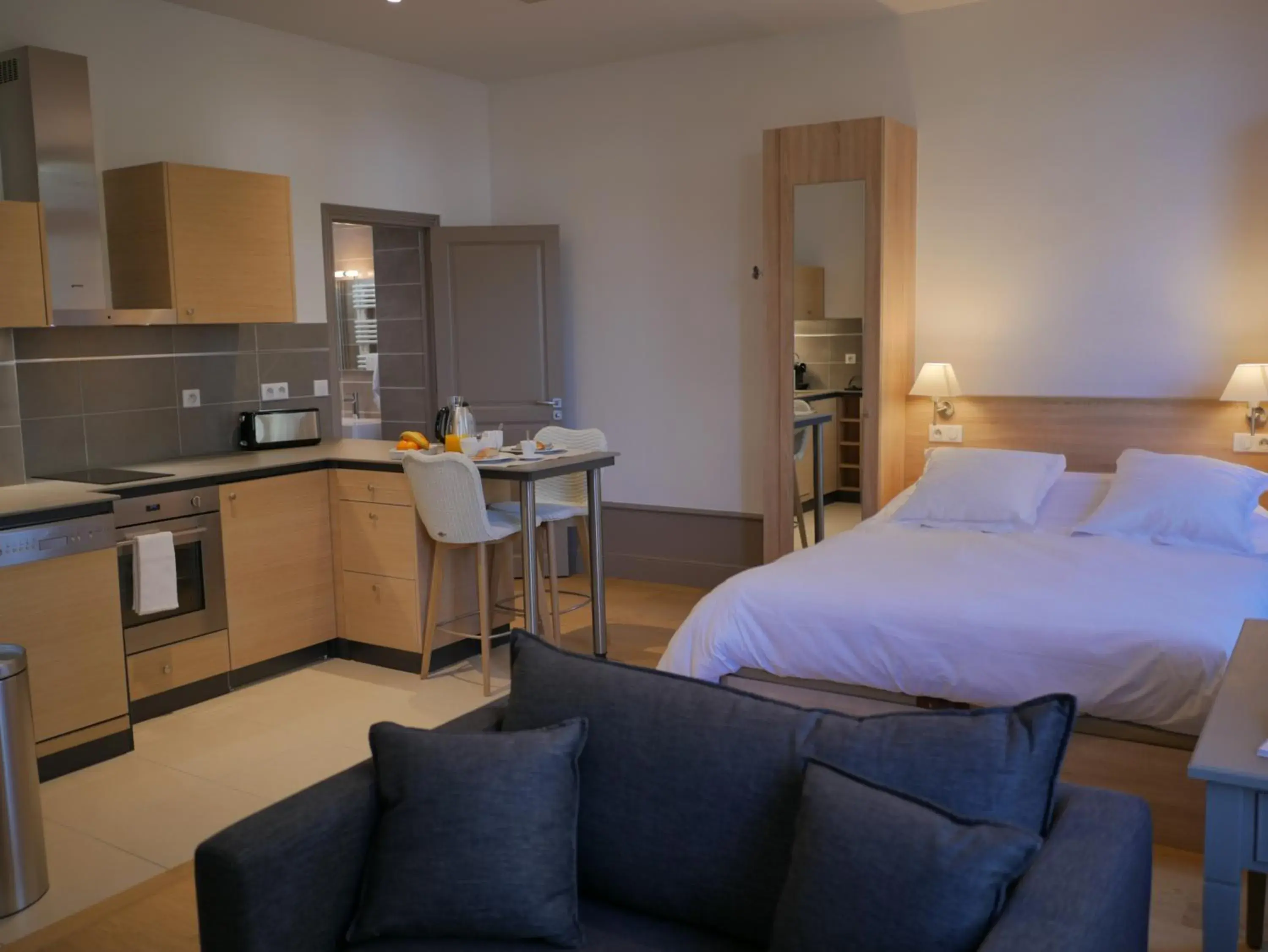 Studio Apartment Tilleul Argente in Résidence de Tourisme Central Parc Tours Studio Apartment Tilleul Argente in Résidence de Tourisme Central Parc Tours