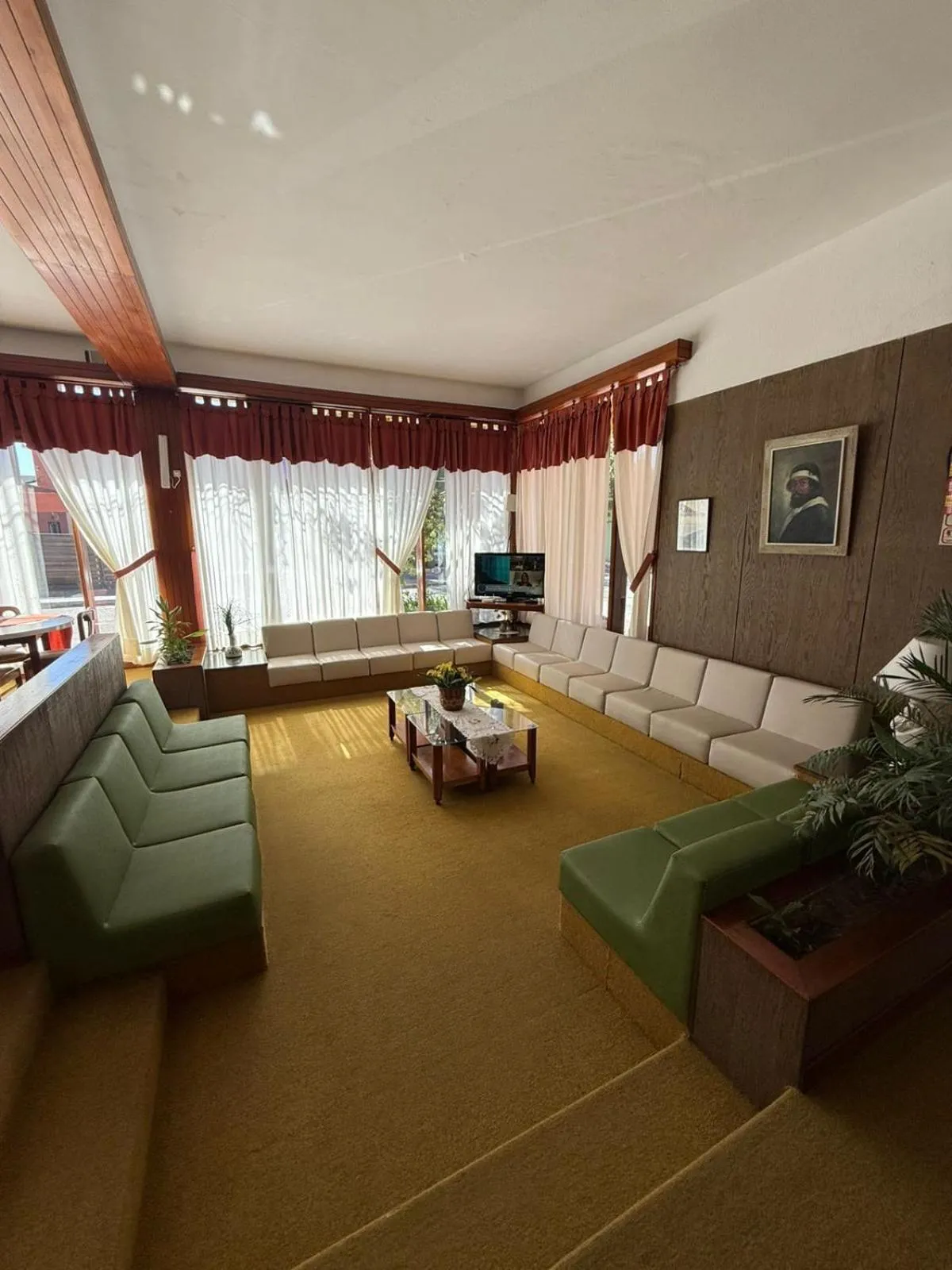 Hotel Amancay