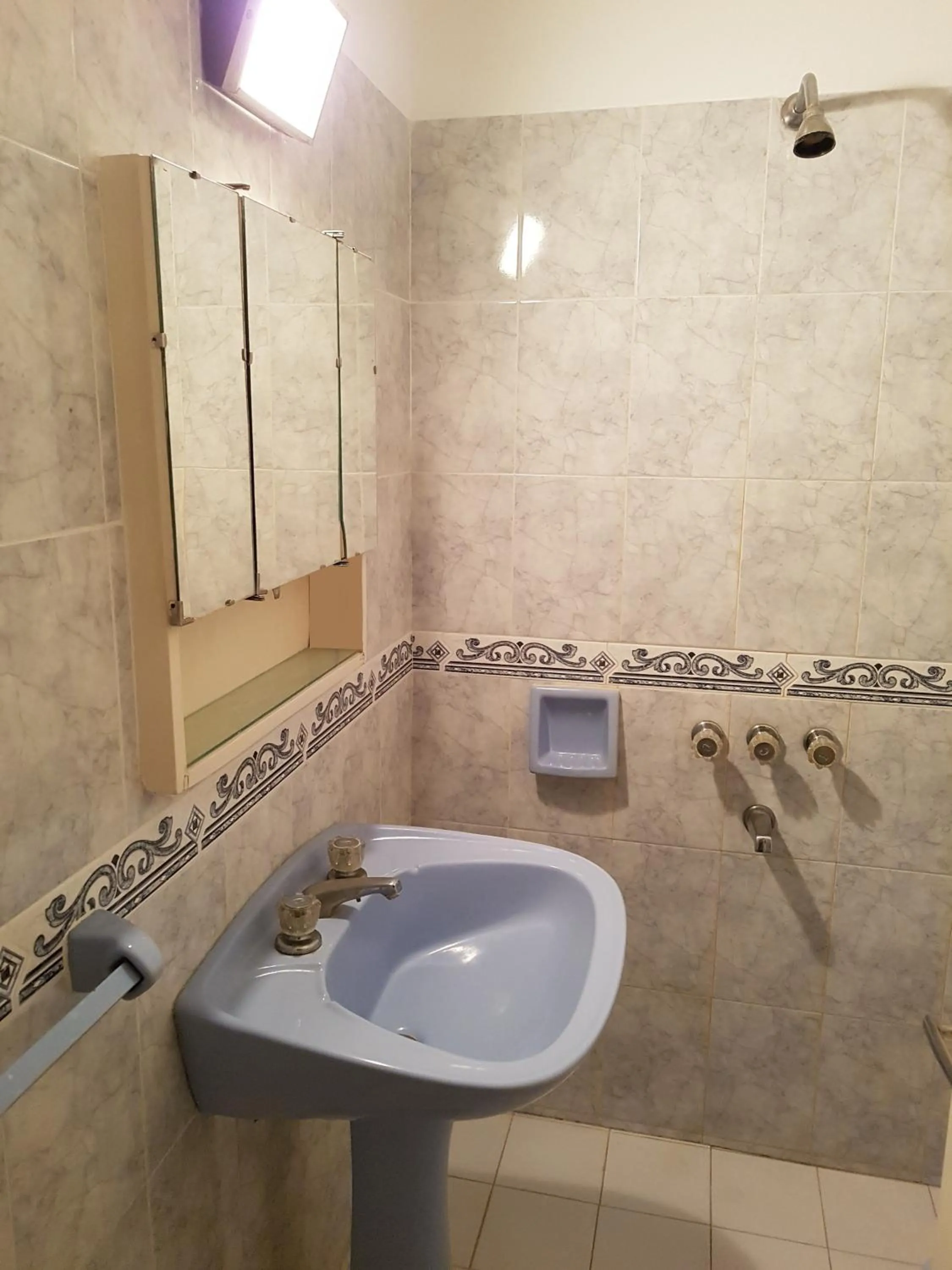 Bathroom in Hotel Amancay