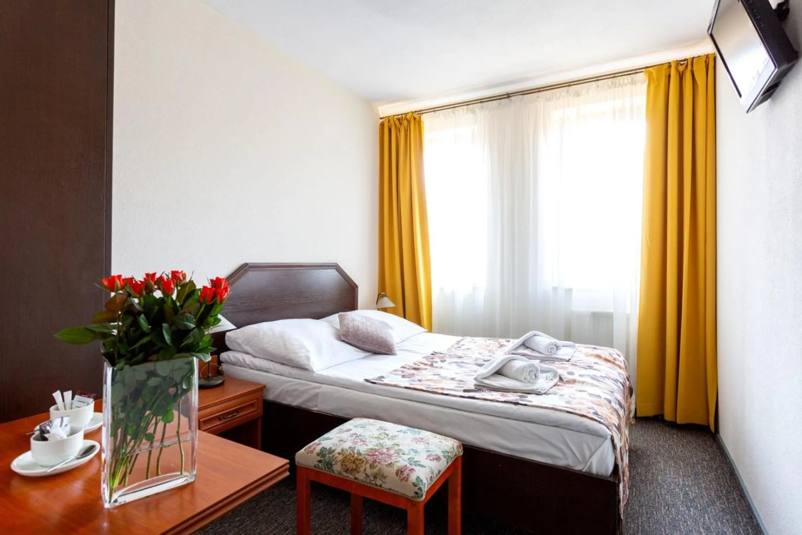 Bed in Salis Resort
