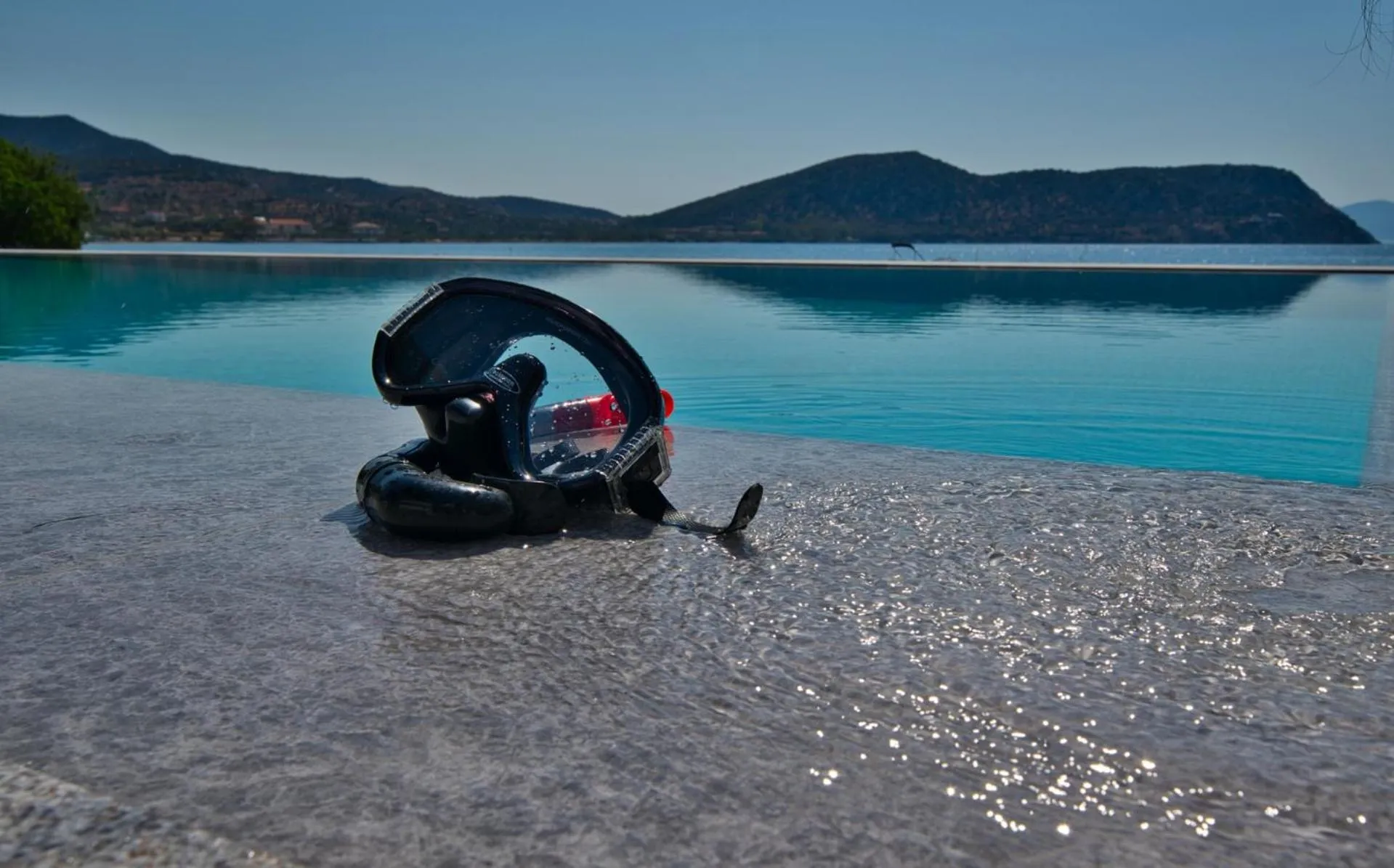 Swimming pool in Dardiza Boutique Hotel